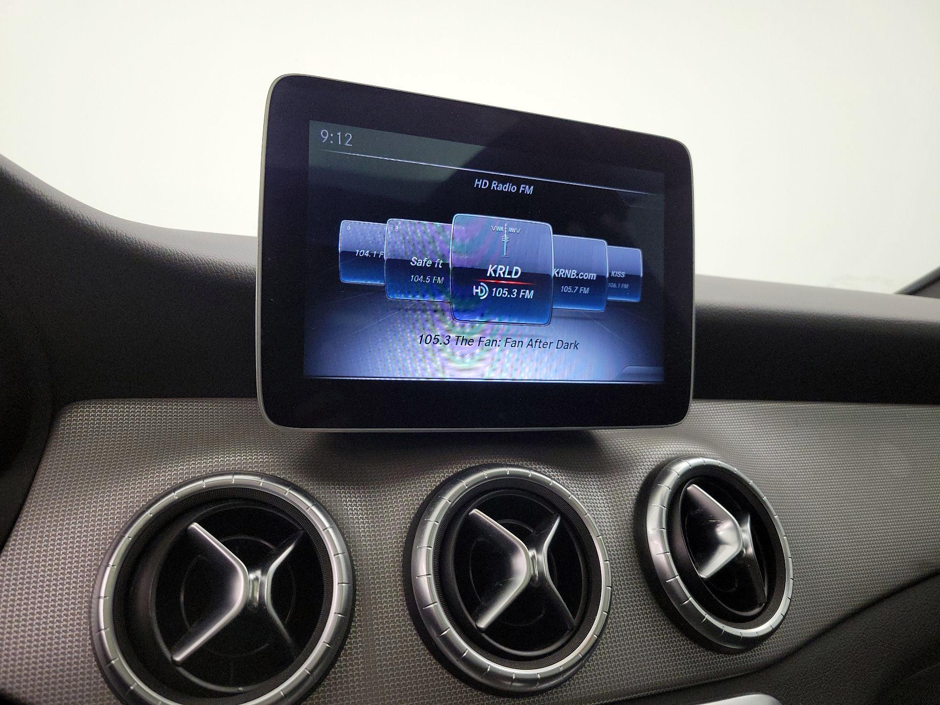 Thumbnail: 2017 Mercedes-Benz CLA - 15