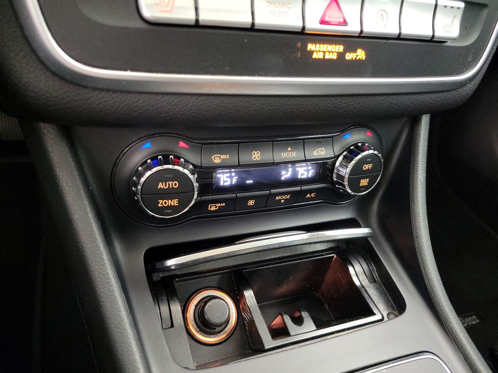 Thumbnail: 2017 Mercedes-Benz CLA - 16