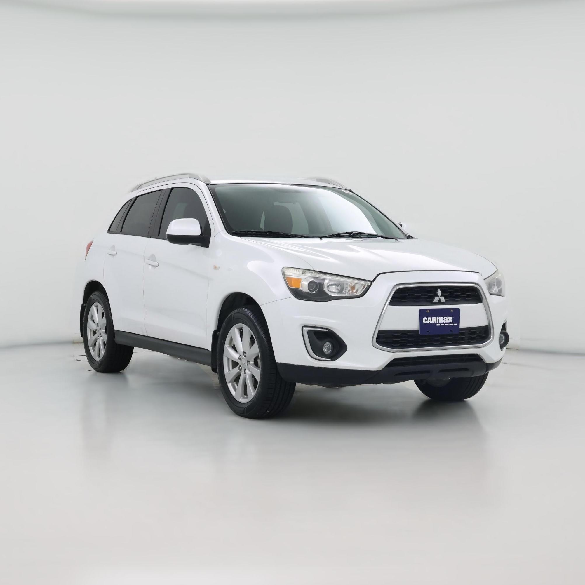Thumbnail: 2015 Mitsubishi Outlander Sport - 1