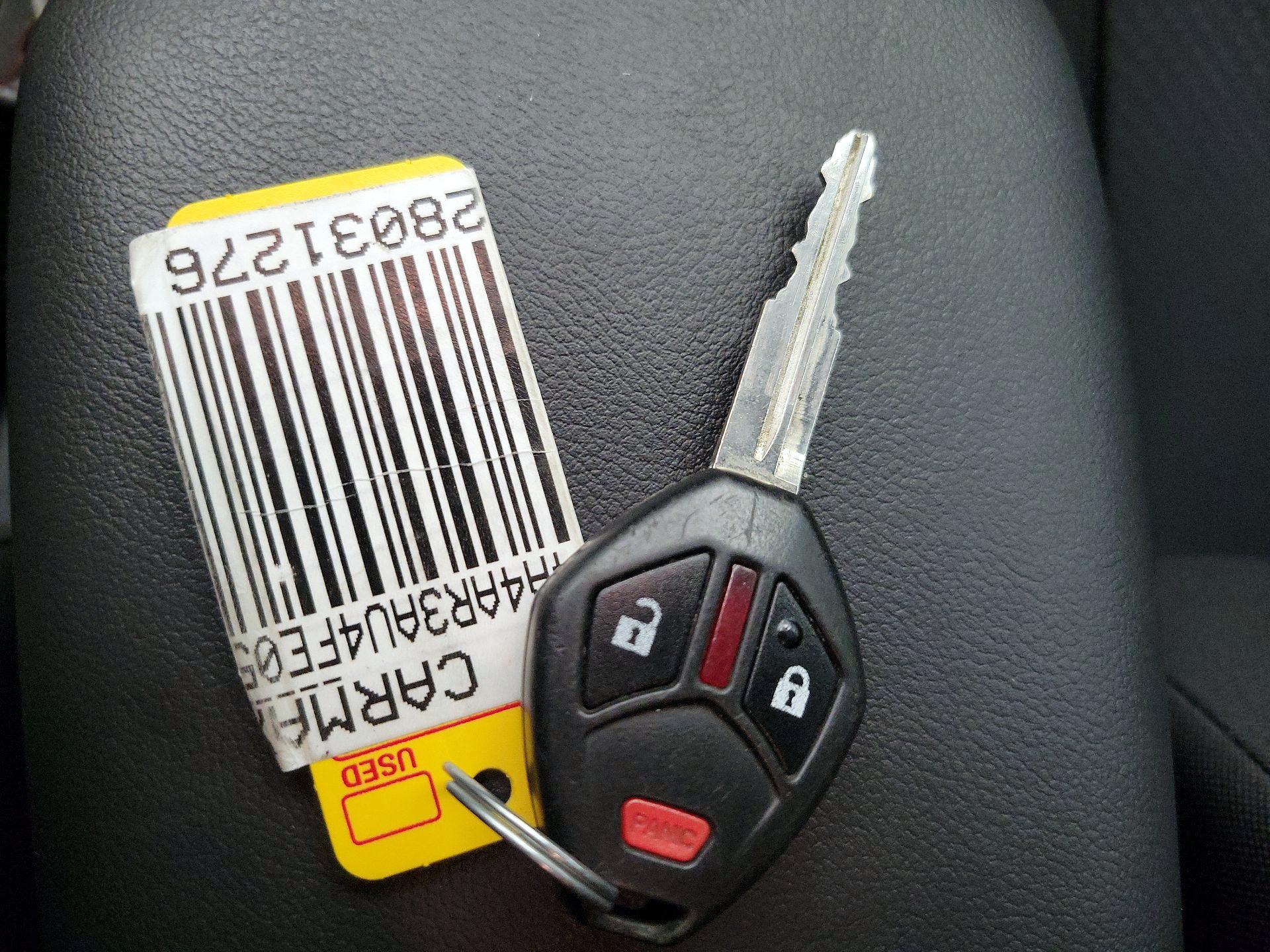 Thumbnail: 2015 Mitsubishi Outlander Sport - 20