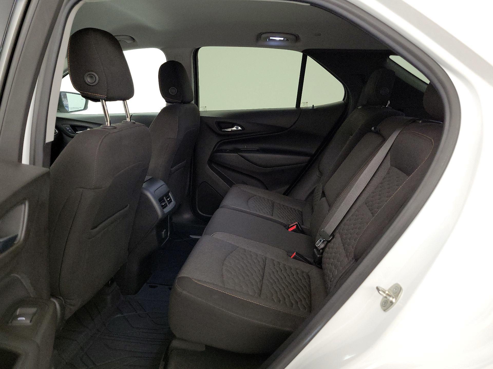 Thumbnail: 2018 Chevrolet Equinox - 18