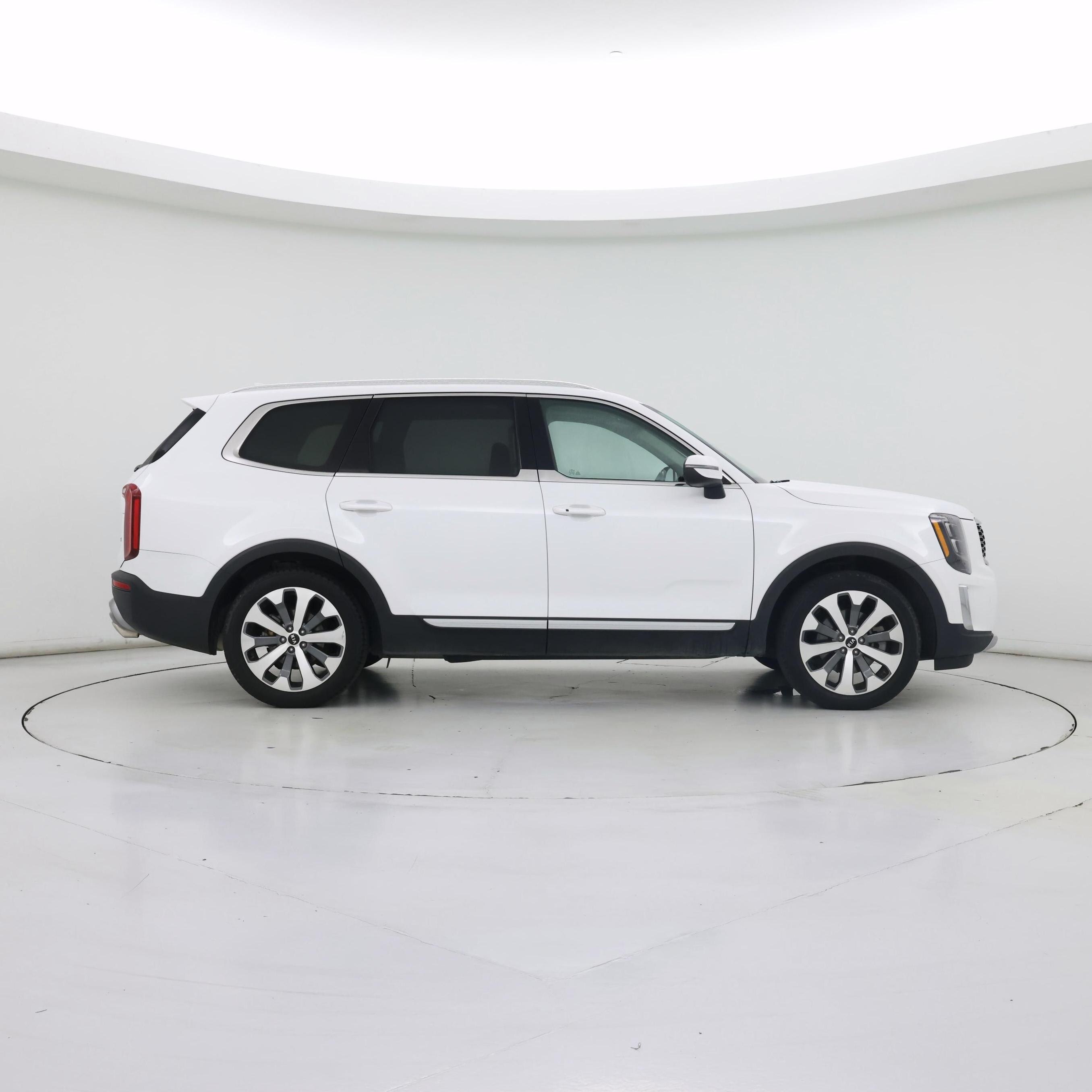 Thumbnail: 2021 Kia Telluride - 7