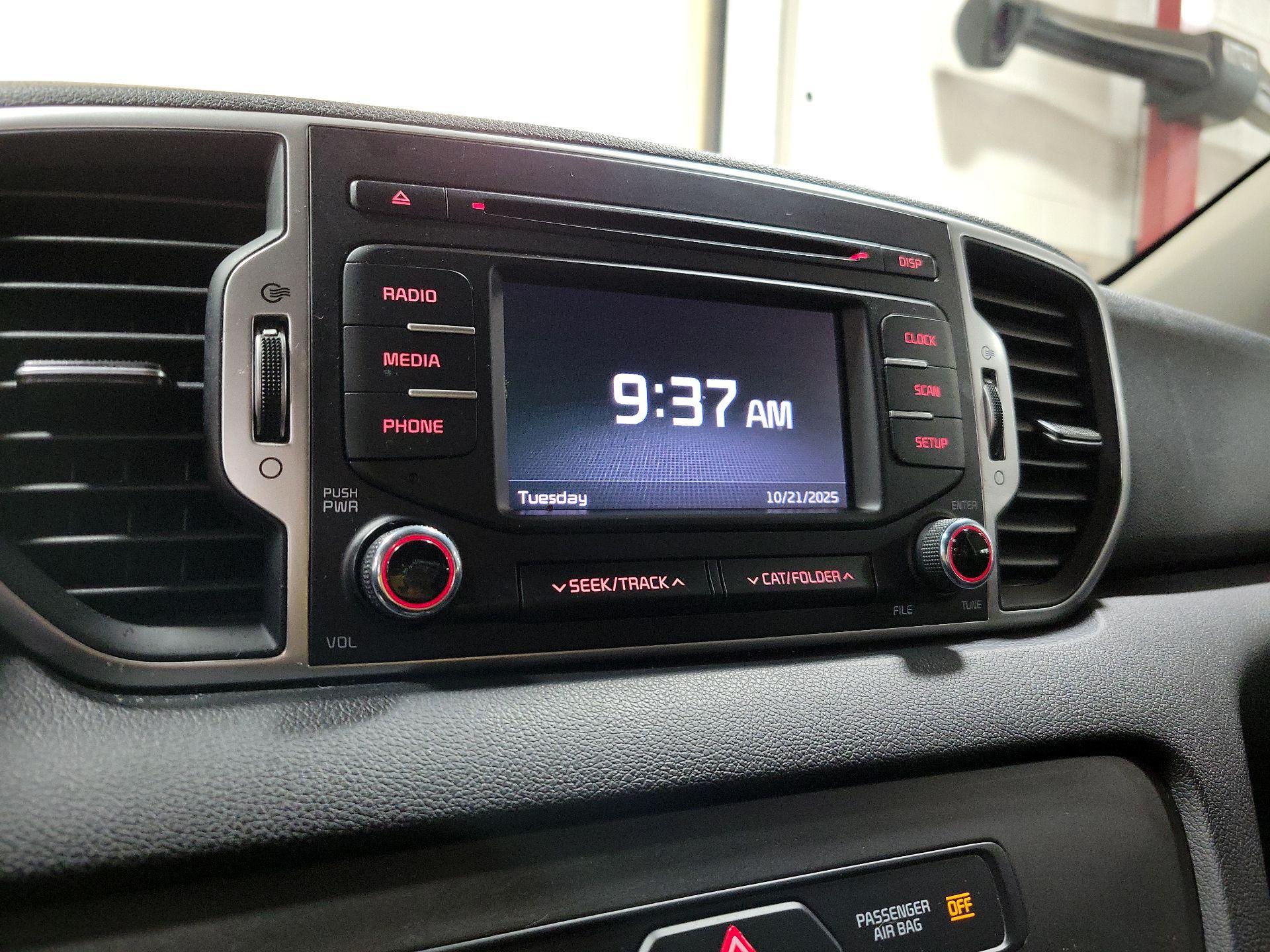 Thumbnail: 2019 Kia Sportage - 15