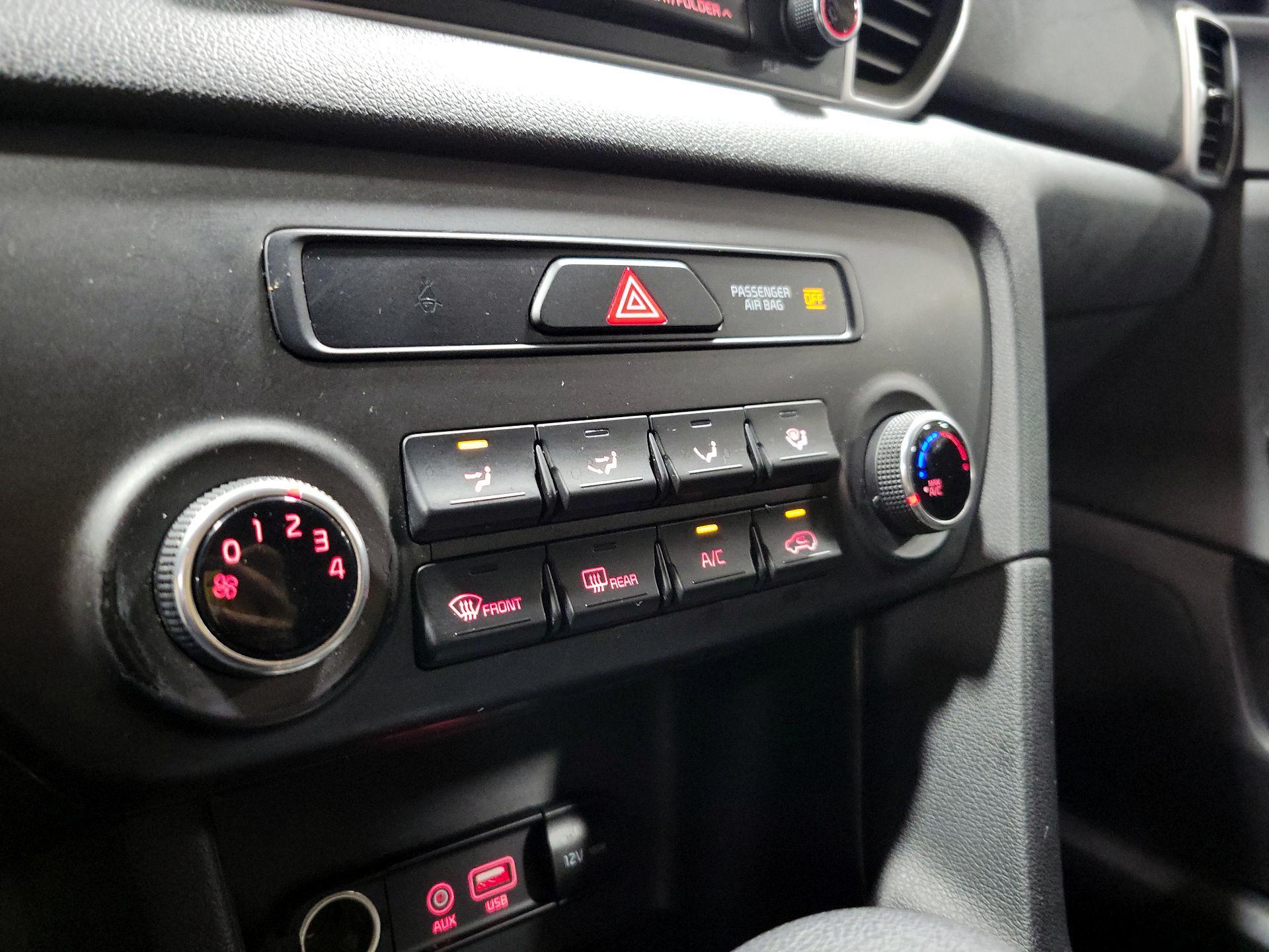 Thumbnail: 2019 Kia Sportage - 16