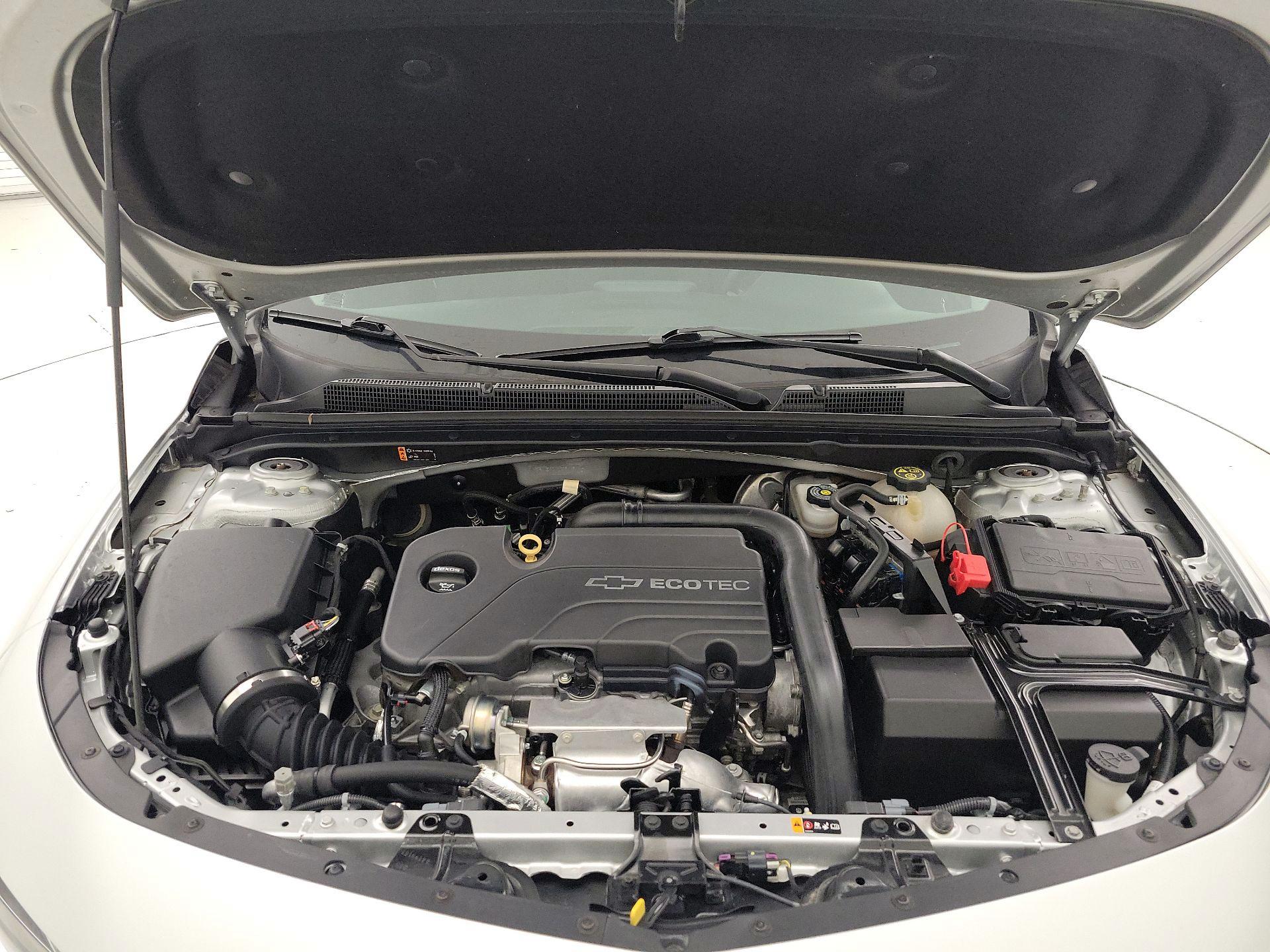 Thumbnail: 2018 Chevrolet Malibu - 20