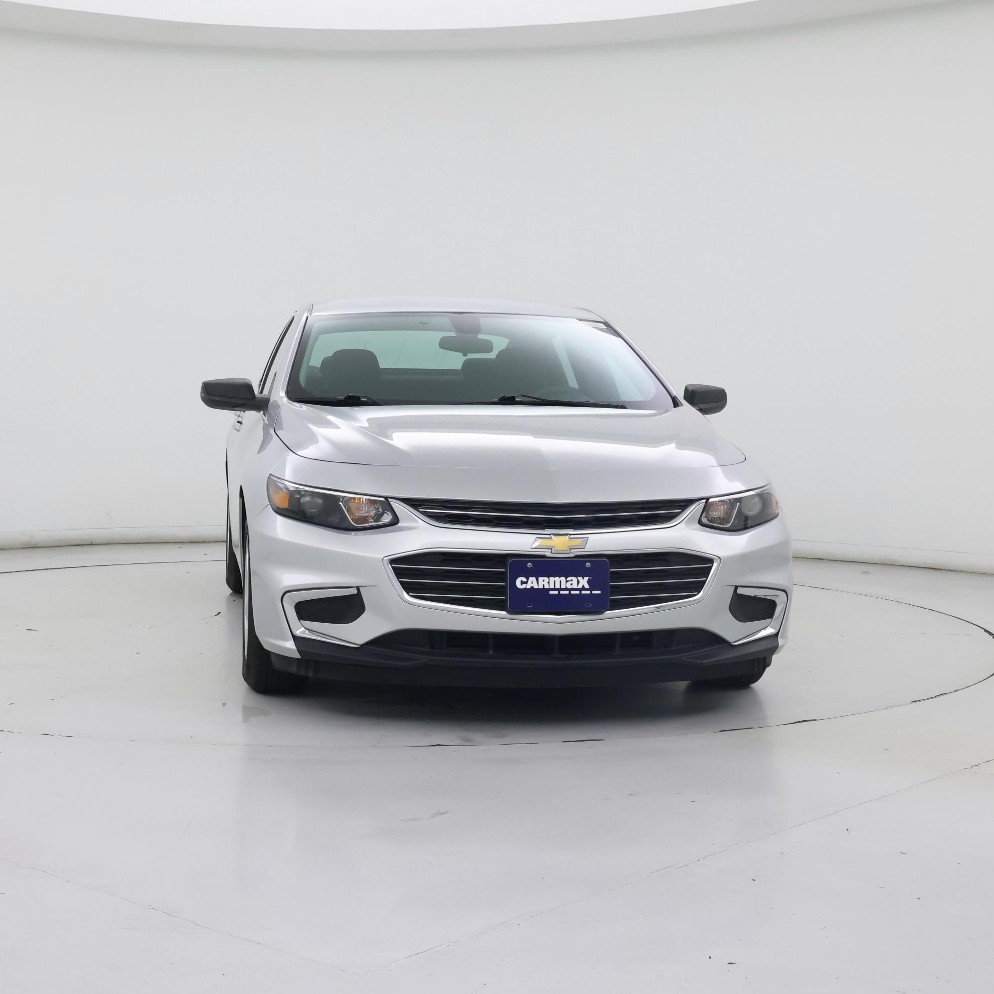 Thumbnail: 2018 Chevrolet Malibu - 5