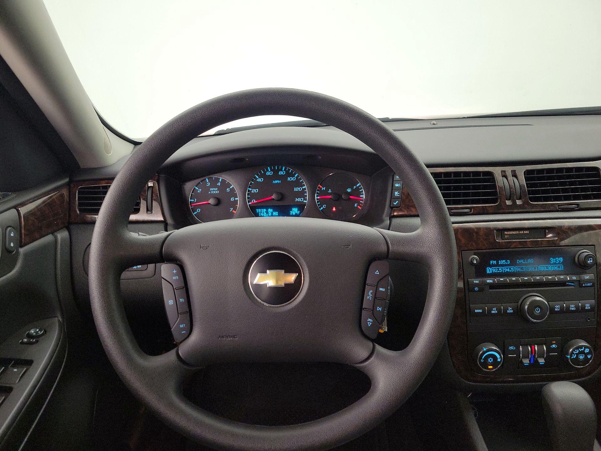 Thumbnail: 2015 Chevrolet Impala - 10