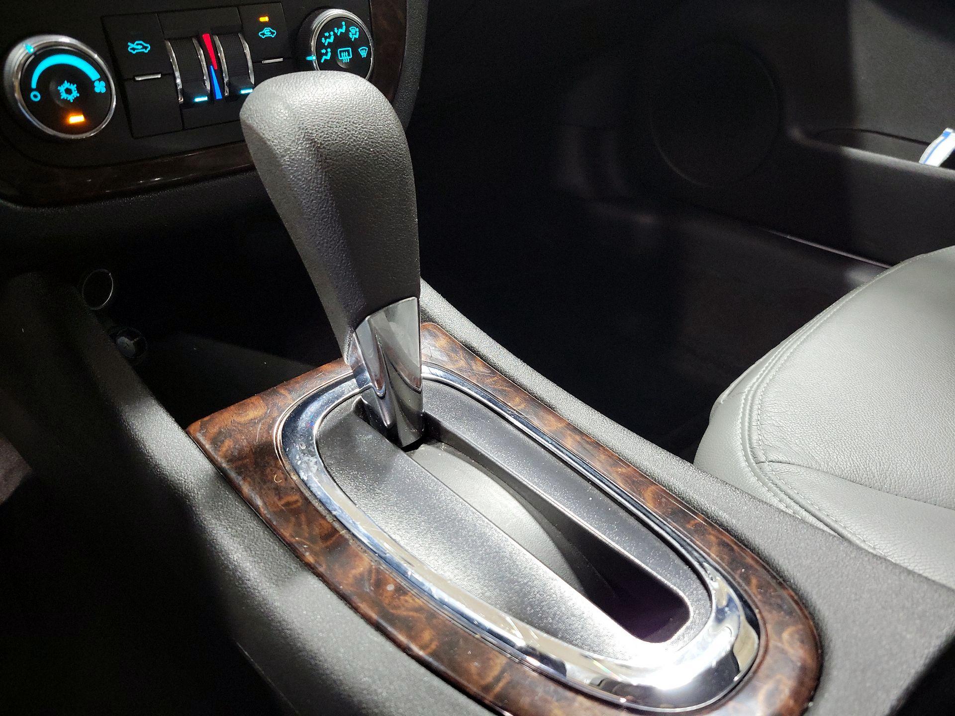 Thumbnail: 2015 Chevrolet Impala - 16