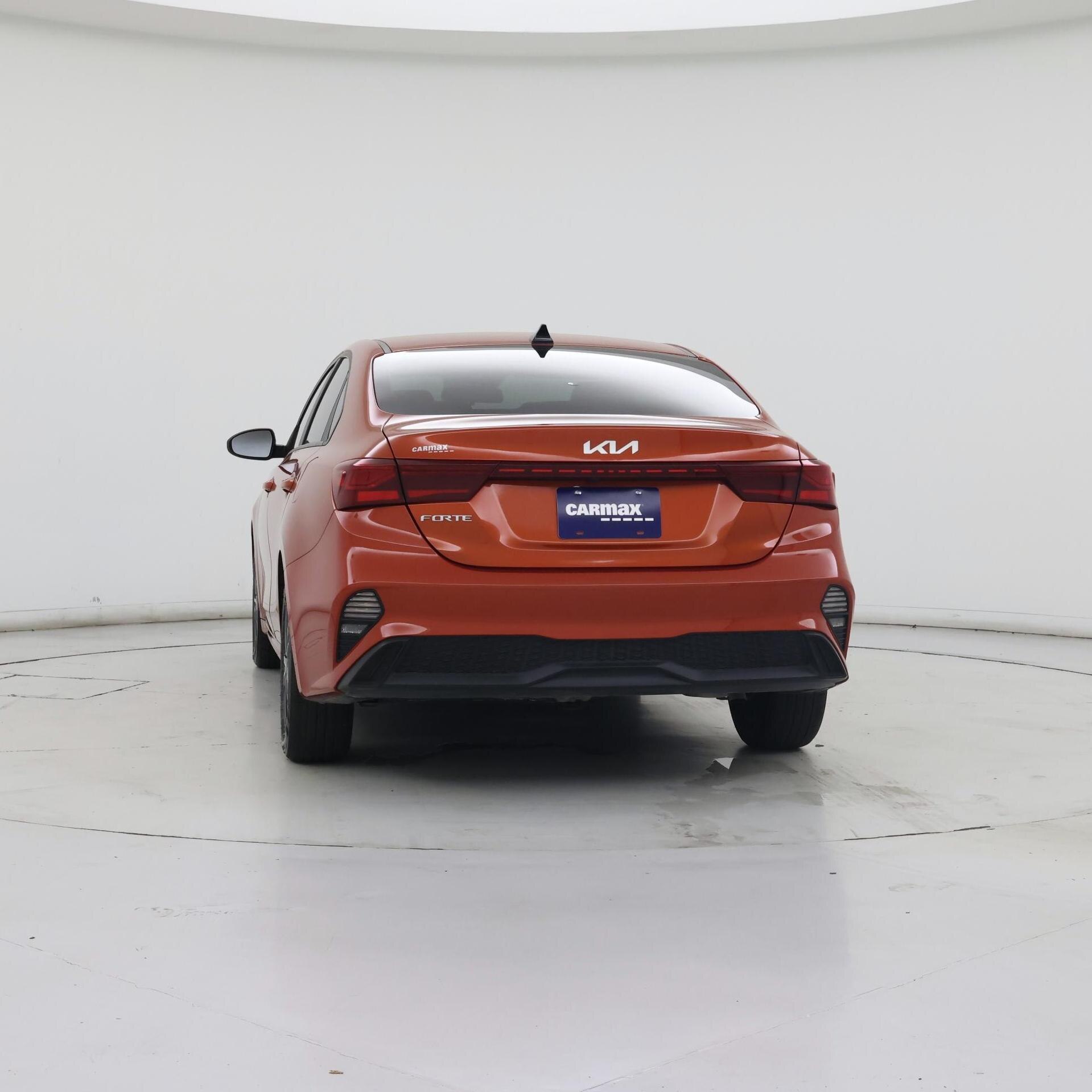 Thumbnail: 2023 Kia Forte - 6