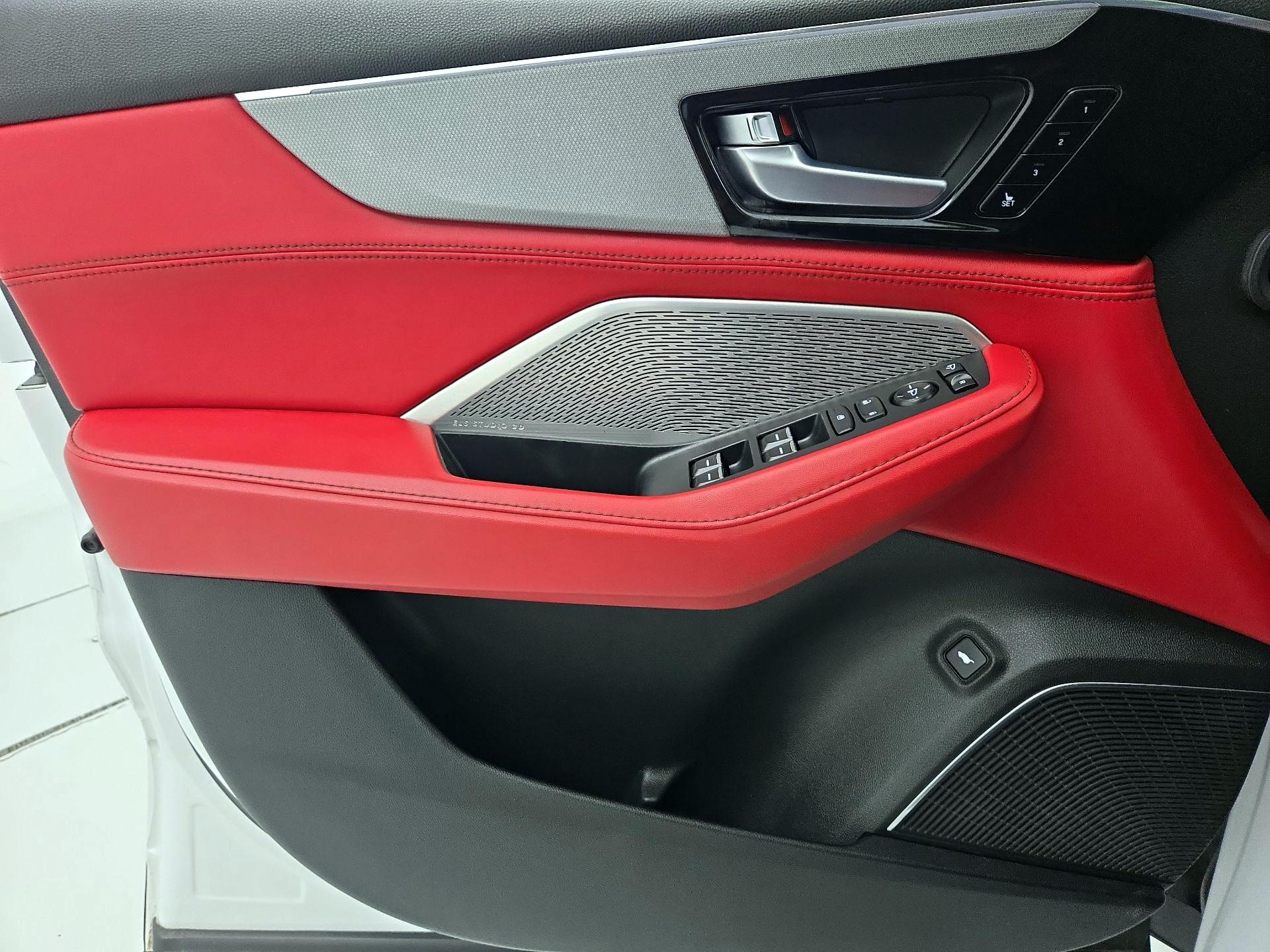 Thumbnail: 2022 Acura MDX - 12