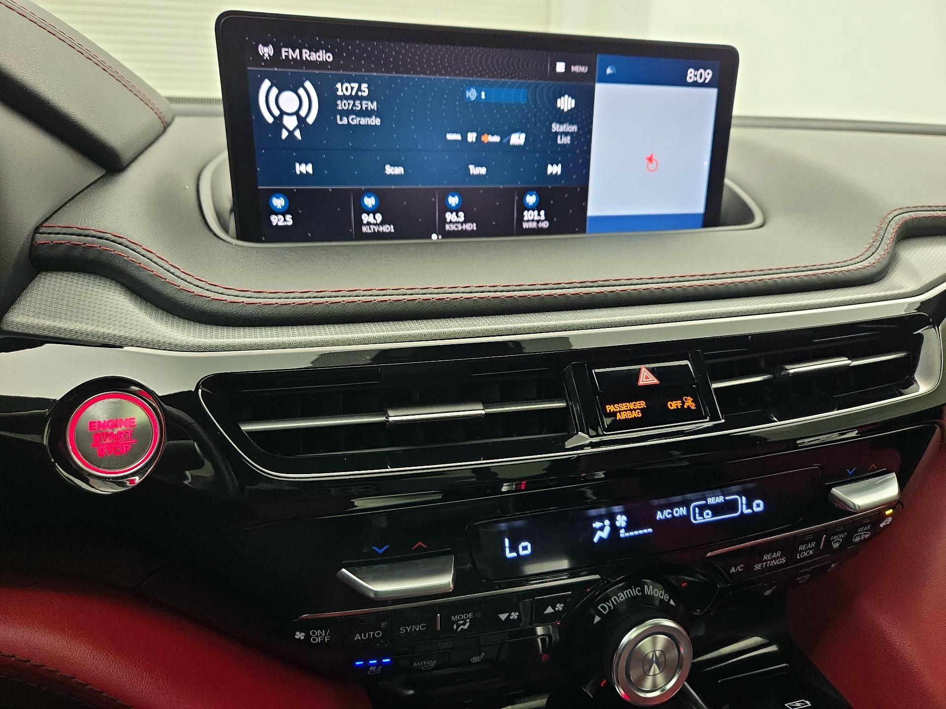 Thumbnail: 2022 Acura MDX - 16