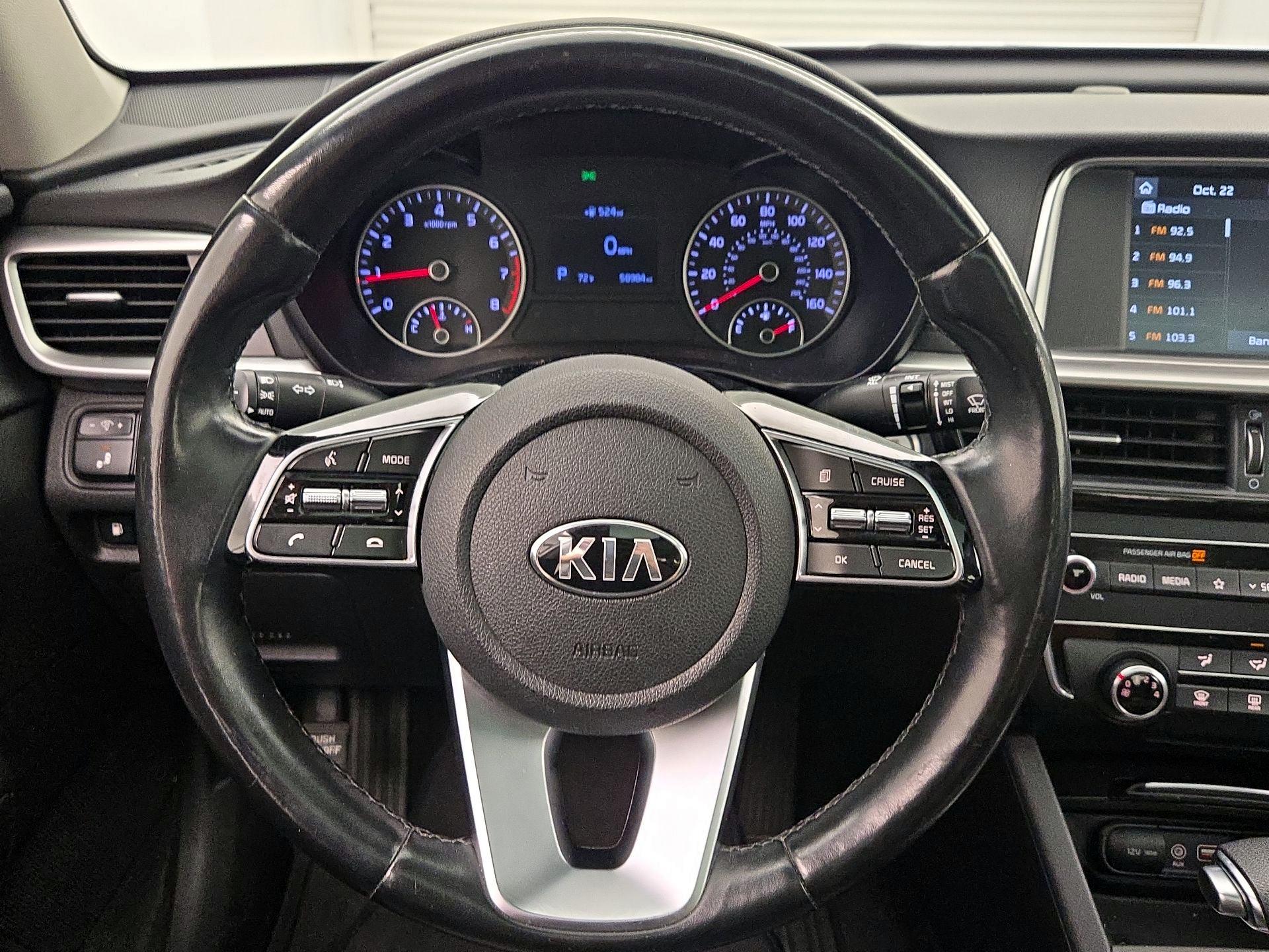 Thumbnail: 2020 Kia Optima - 10