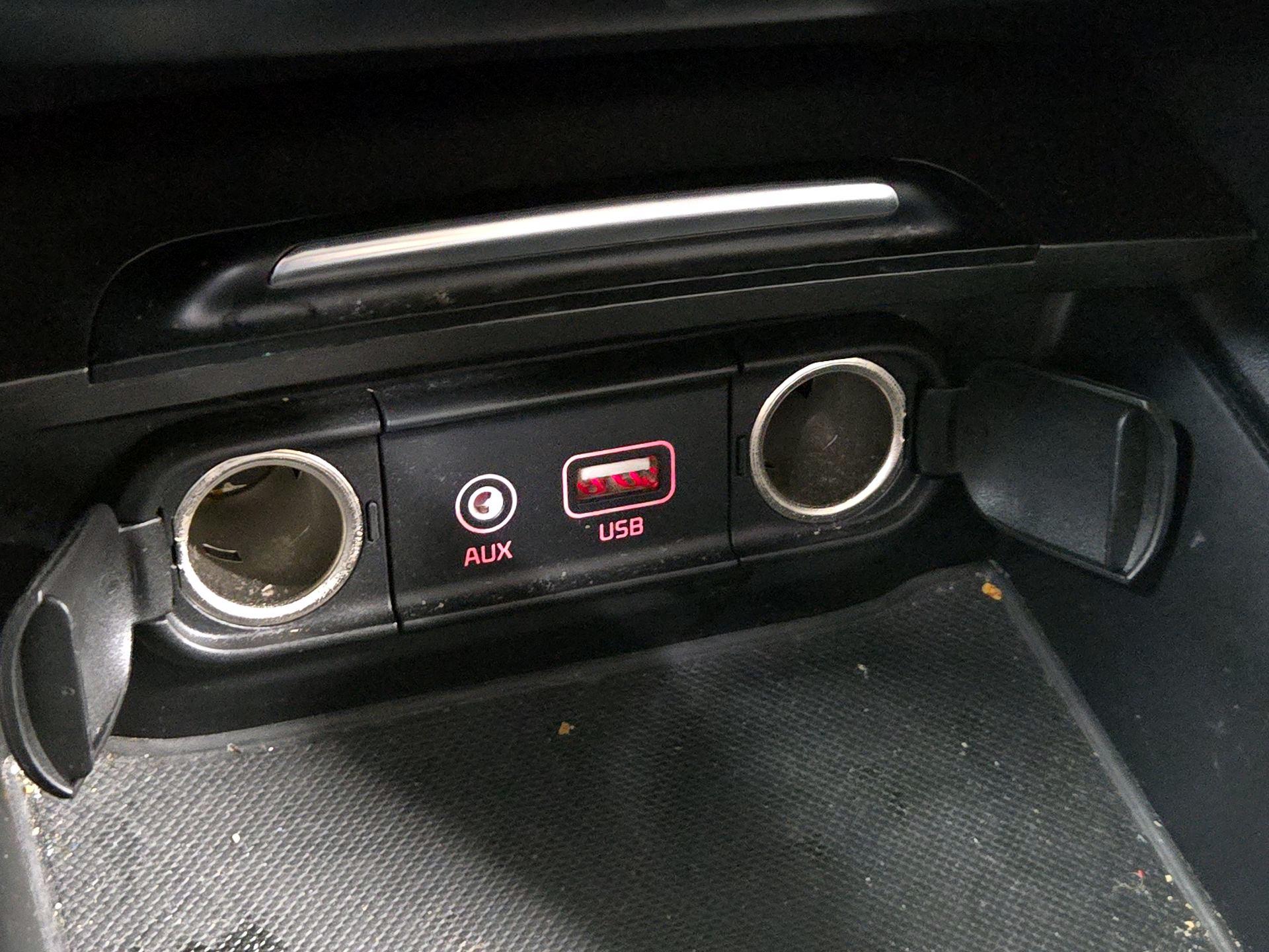 Thumbnail: 2020 Kia Optima - 18