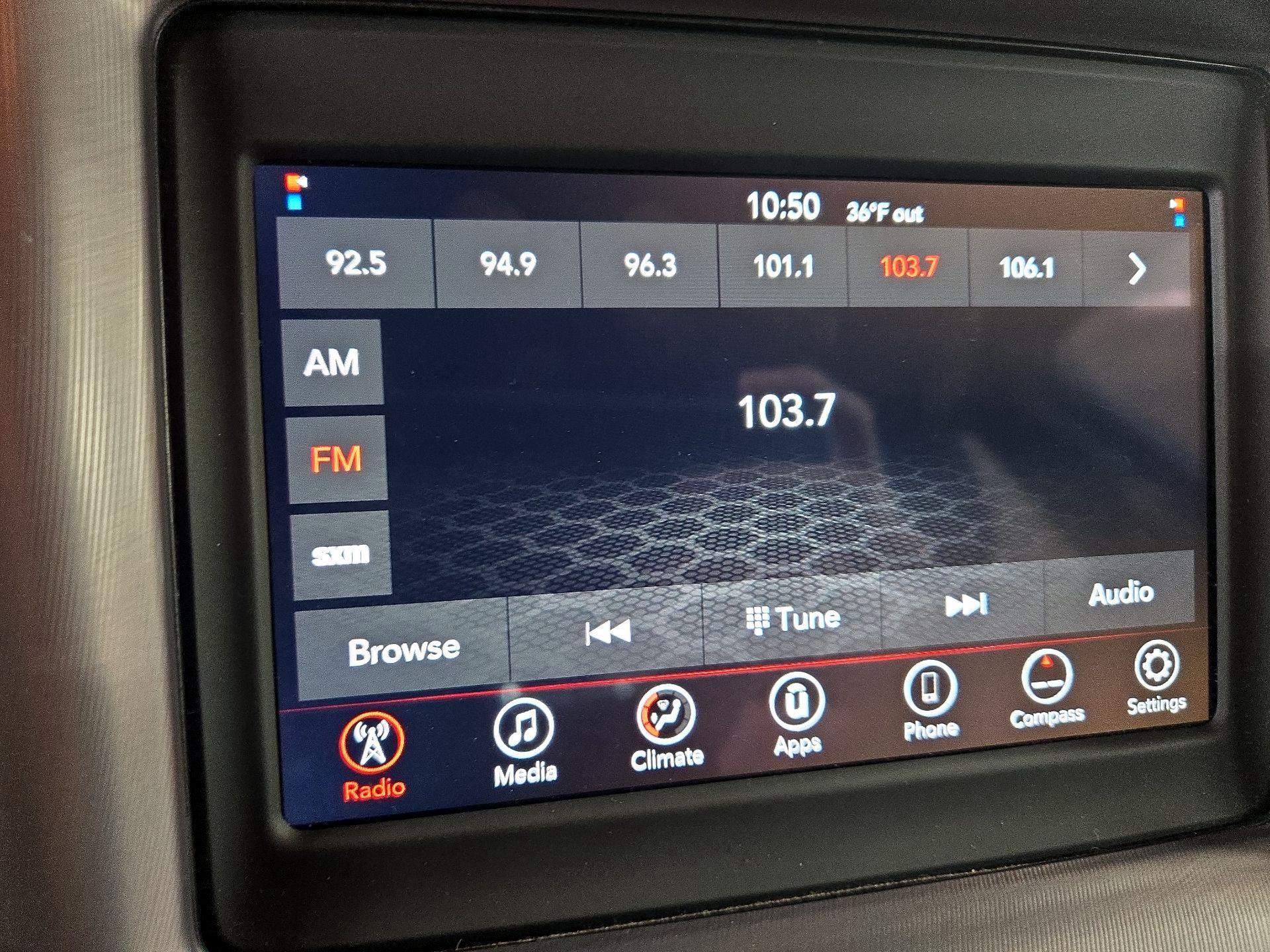 Thumbnail: 2022 Dodge Charger - 15