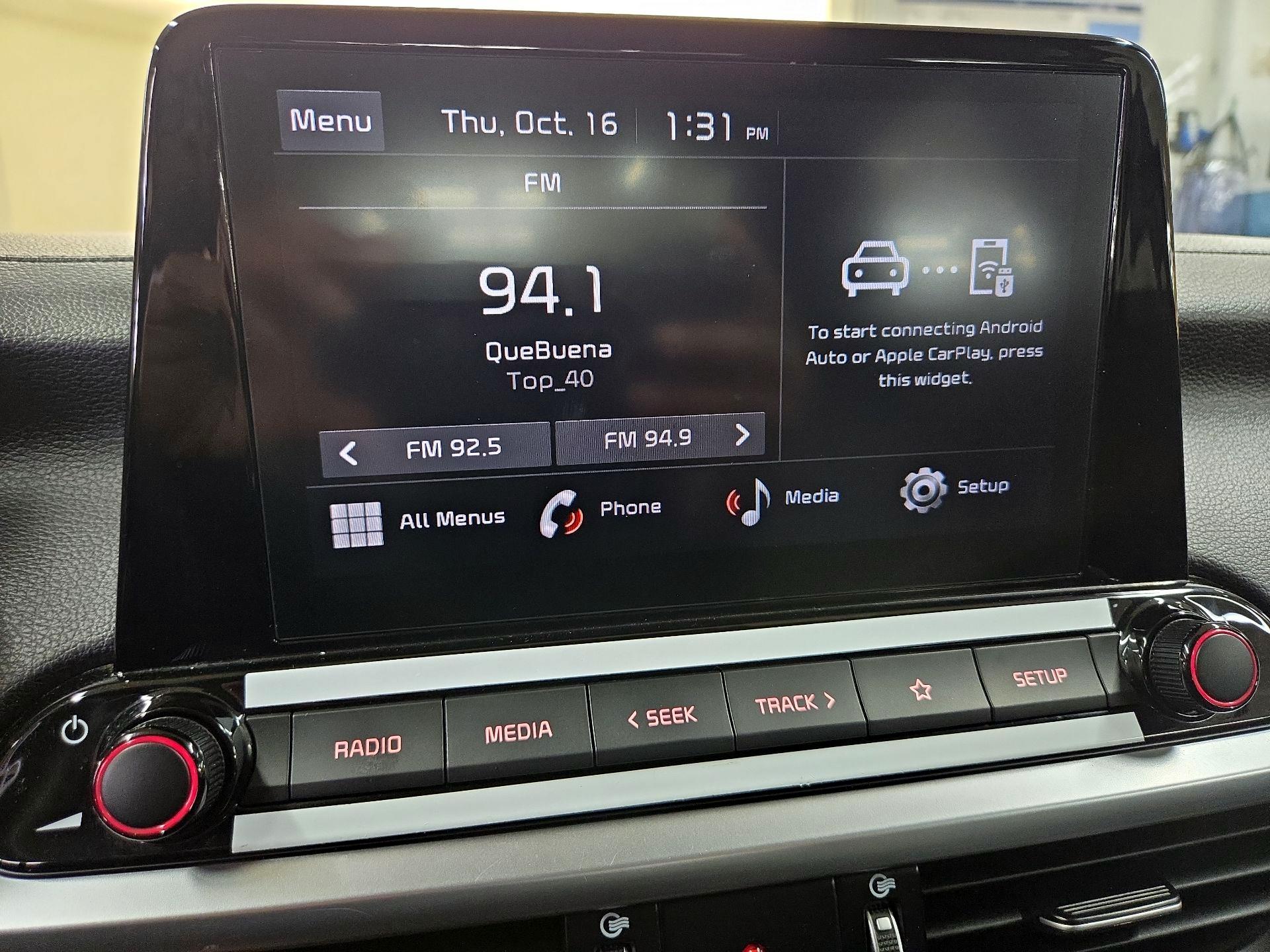 Thumbnail: 2022 Kia Forte - 15
