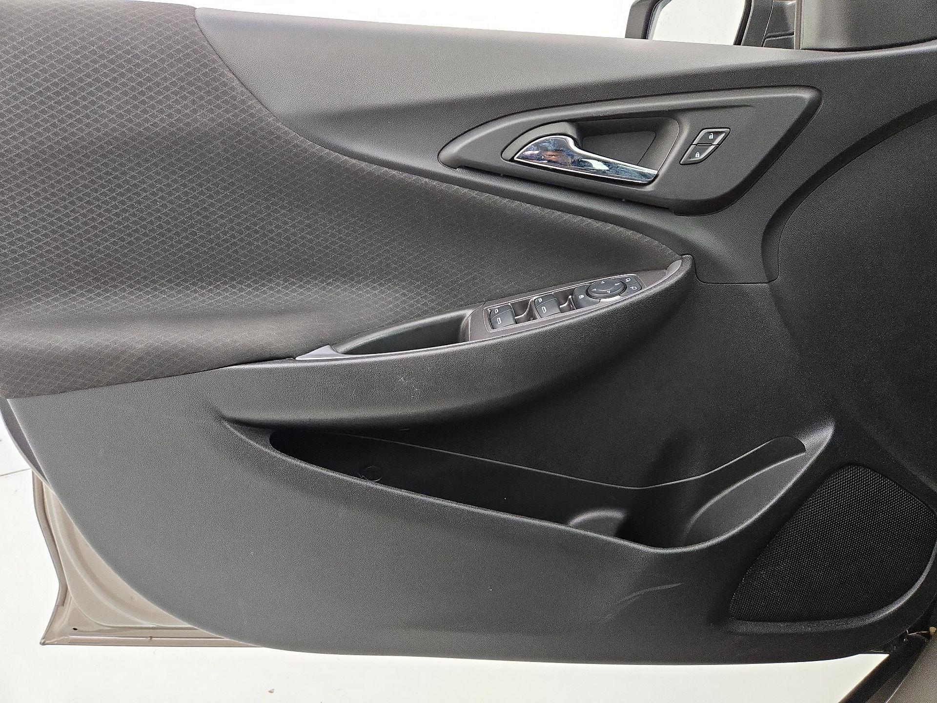 Thumbnail: 2024 Chevrolet Malibu - 12