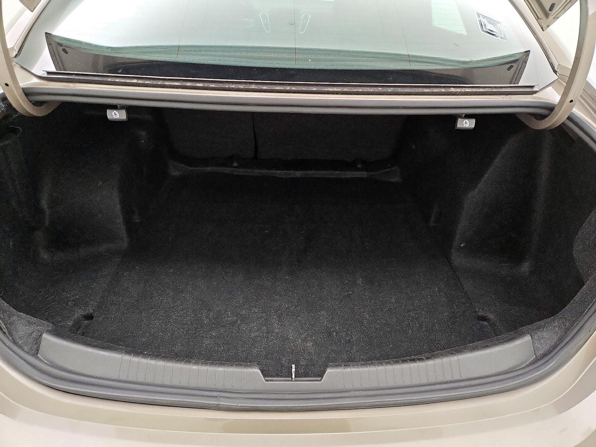 Thumbnail: 2024 Chevrolet Malibu - 20