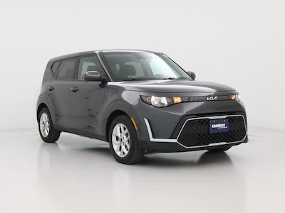 Gray 2023 Kia Soul LX