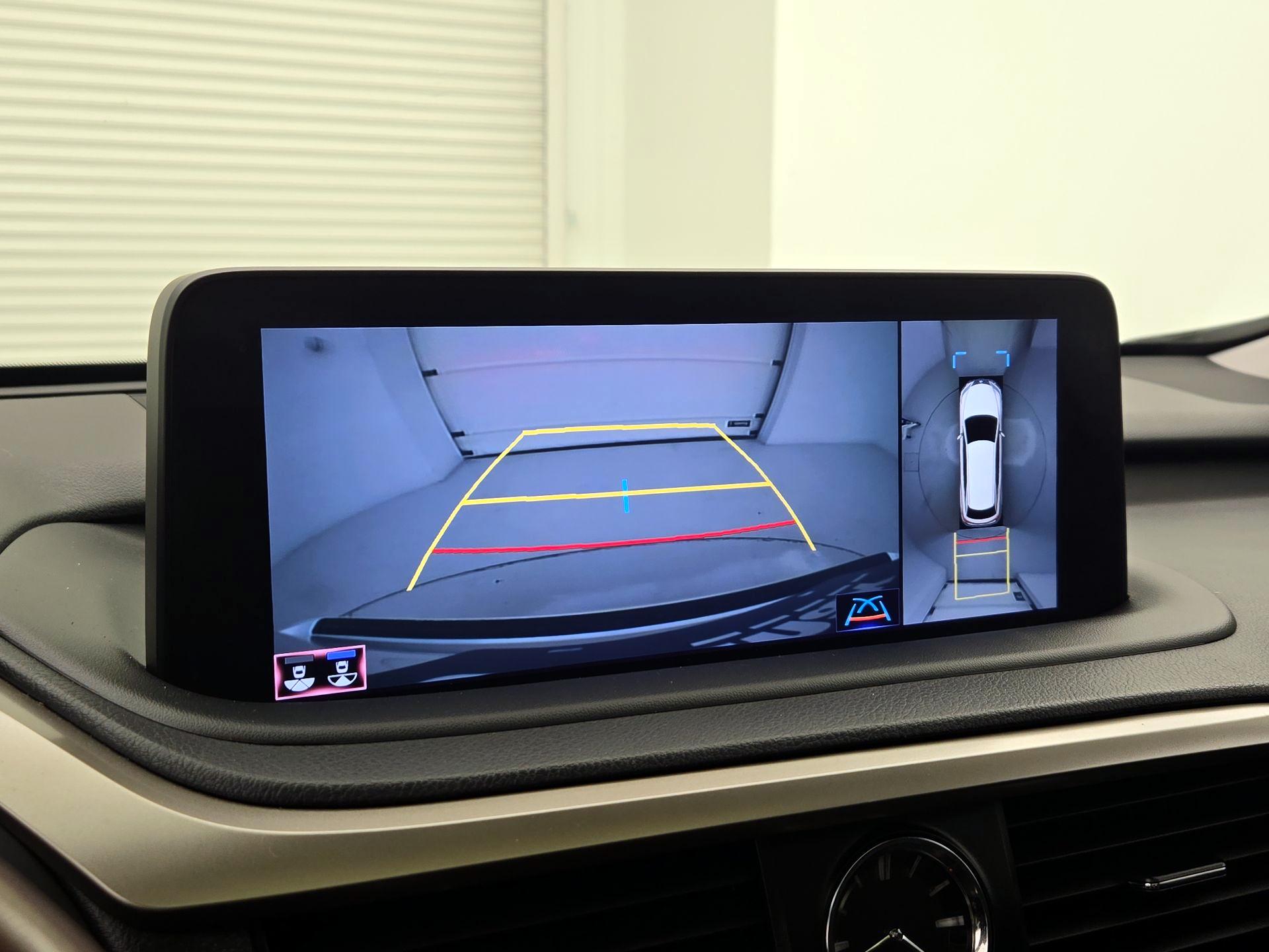 Thumbnail: 2021 Lexus RX - 15