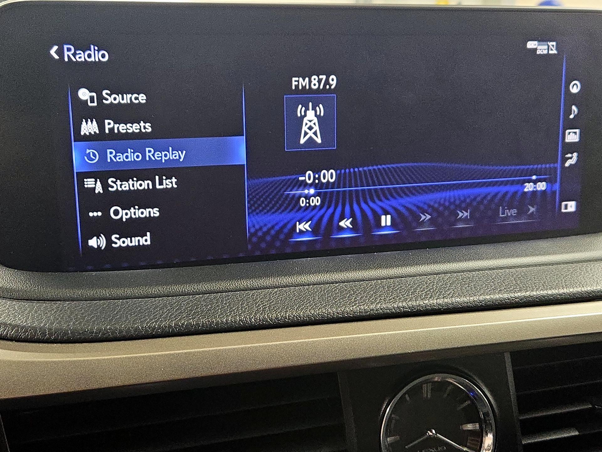 Thumbnail: 2021 Lexus RX - 16