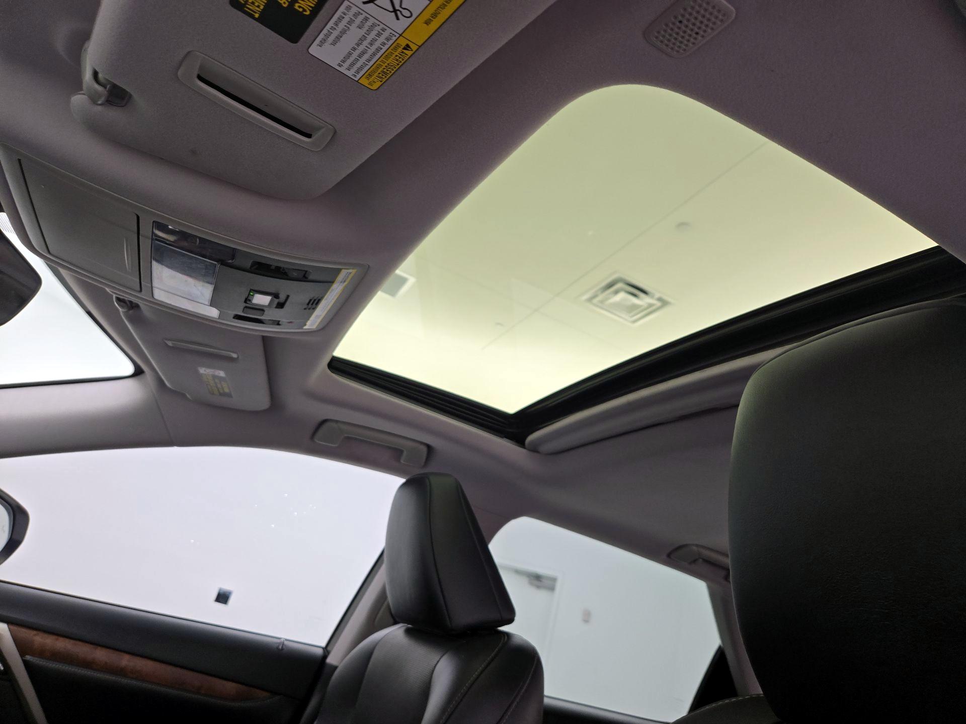 Thumbnail: 2021 Lexus RX - 20