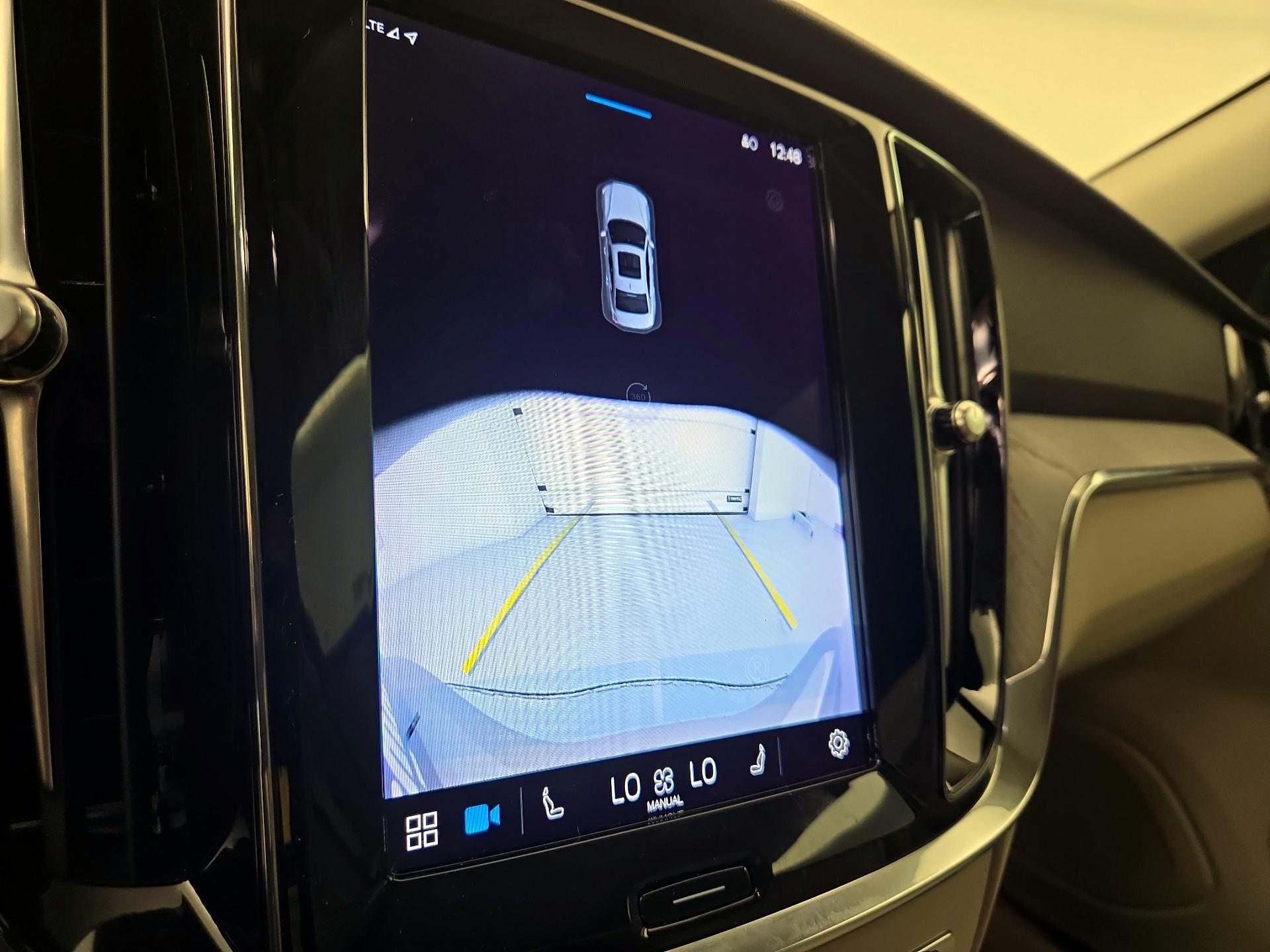 Thumbnail: 2024 Volvo S60 - 14