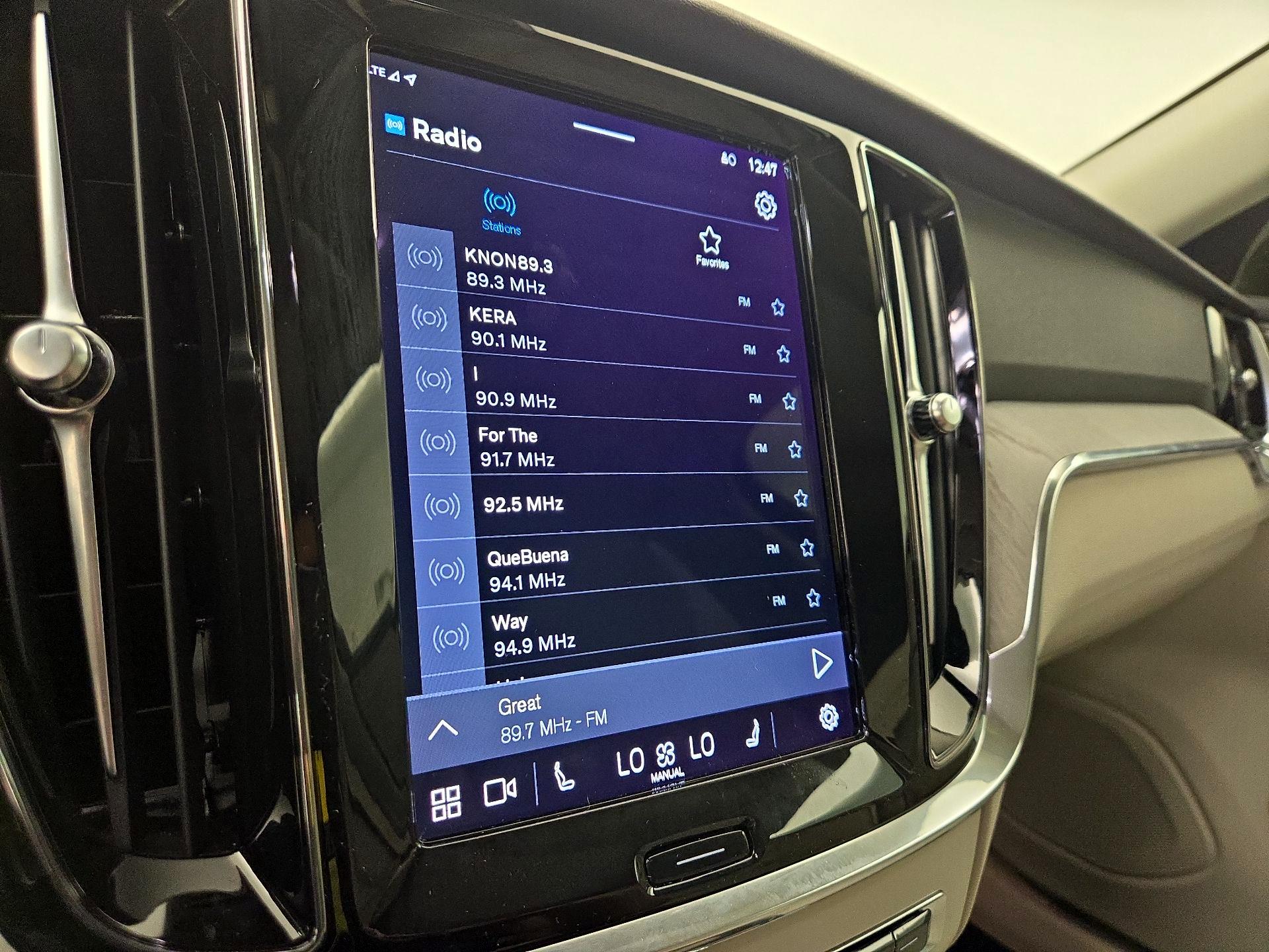 Thumbnail: 2024 Volvo S60 - 15