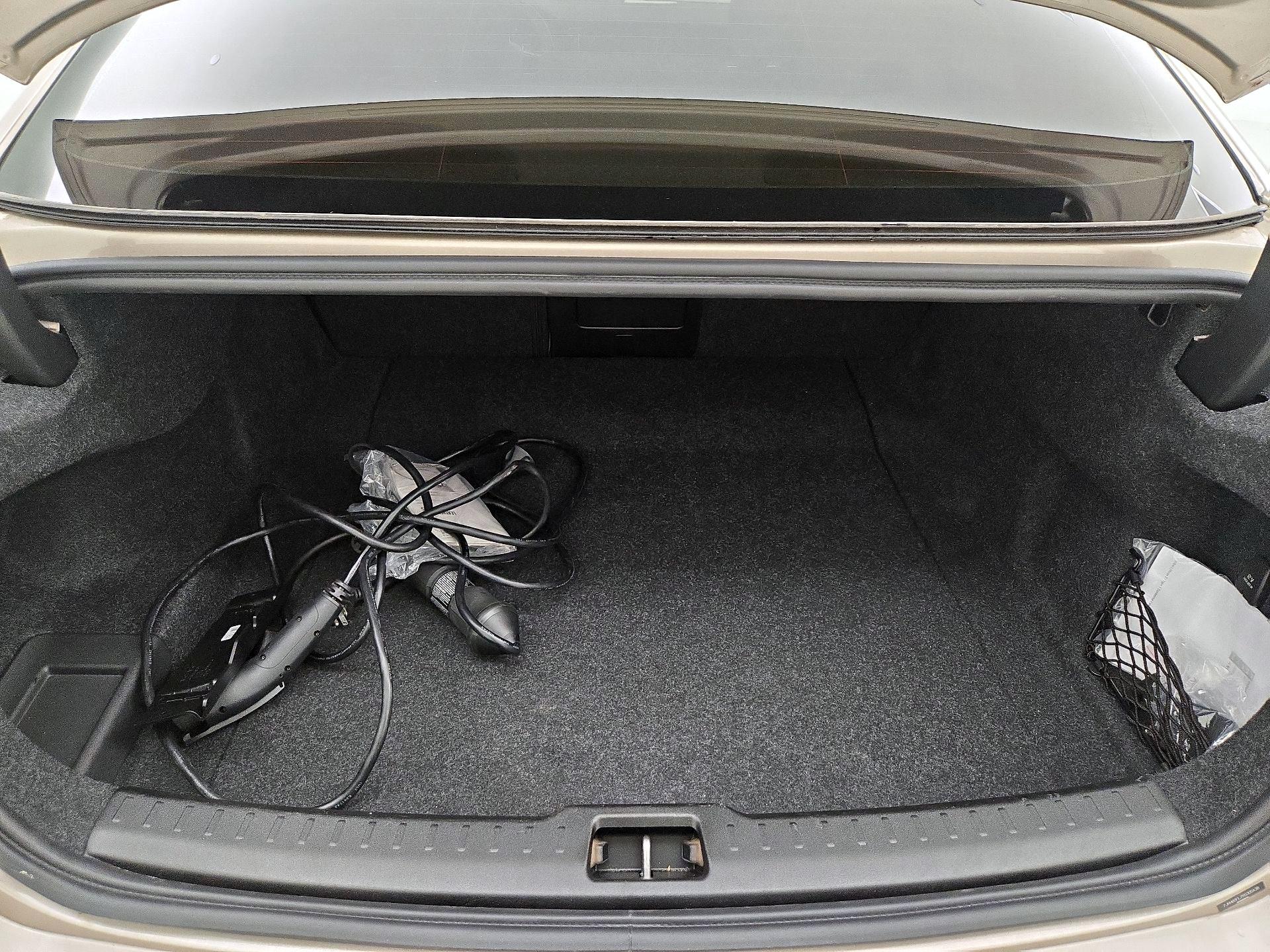 Thumbnail: 2024 Volvo S60 - 20