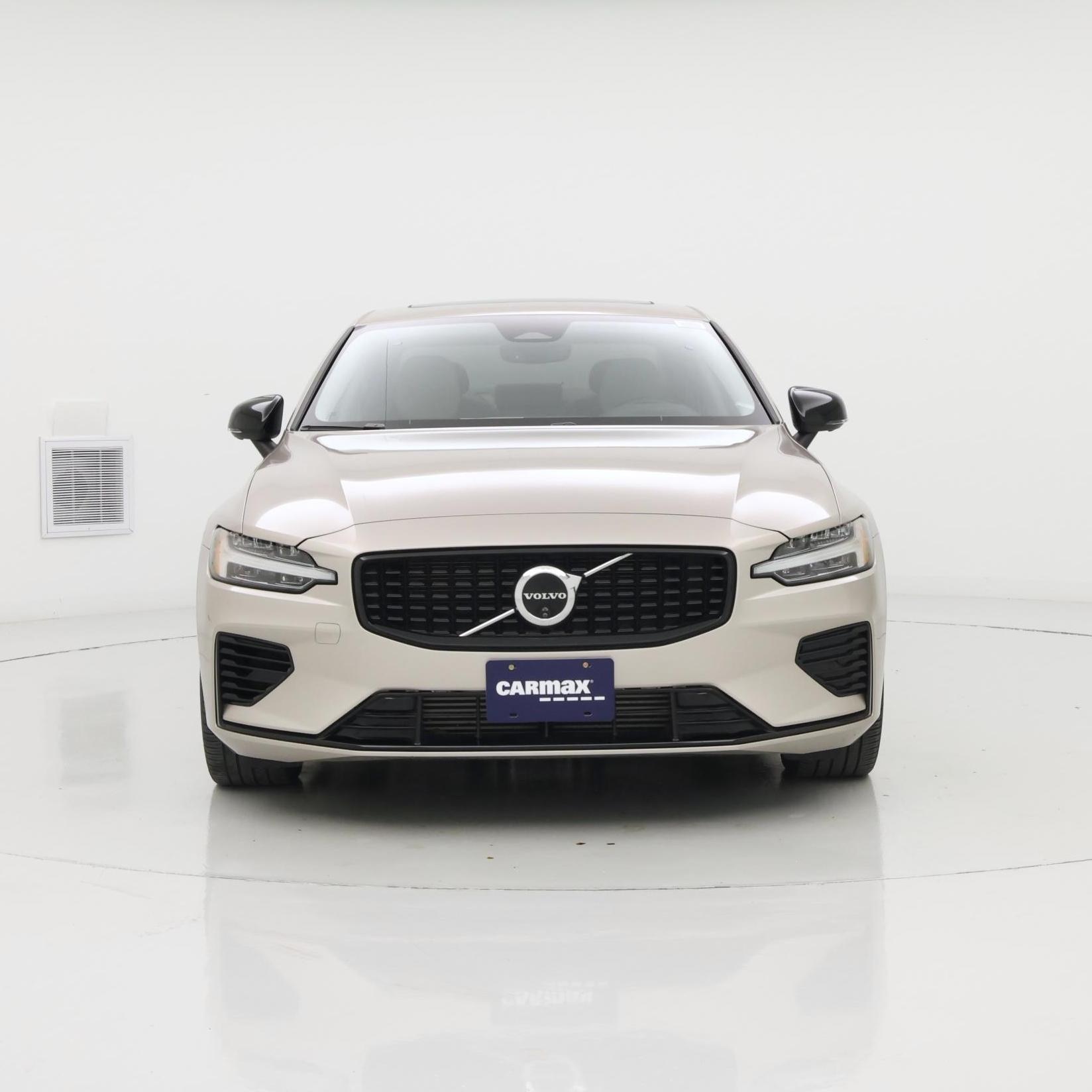 Thumbnail: 2024 Volvo S60 - 5