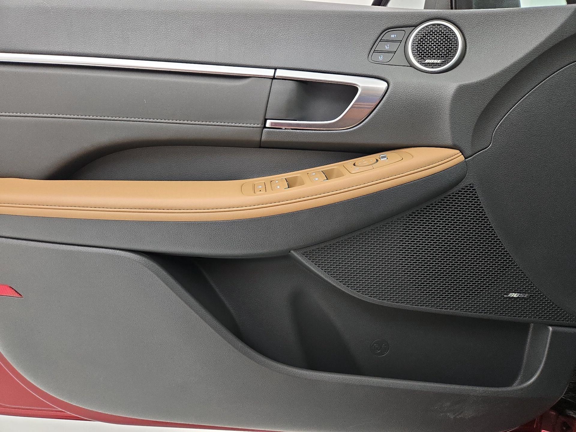 Thumbnail: 2023 Hyundai Sonata - 12