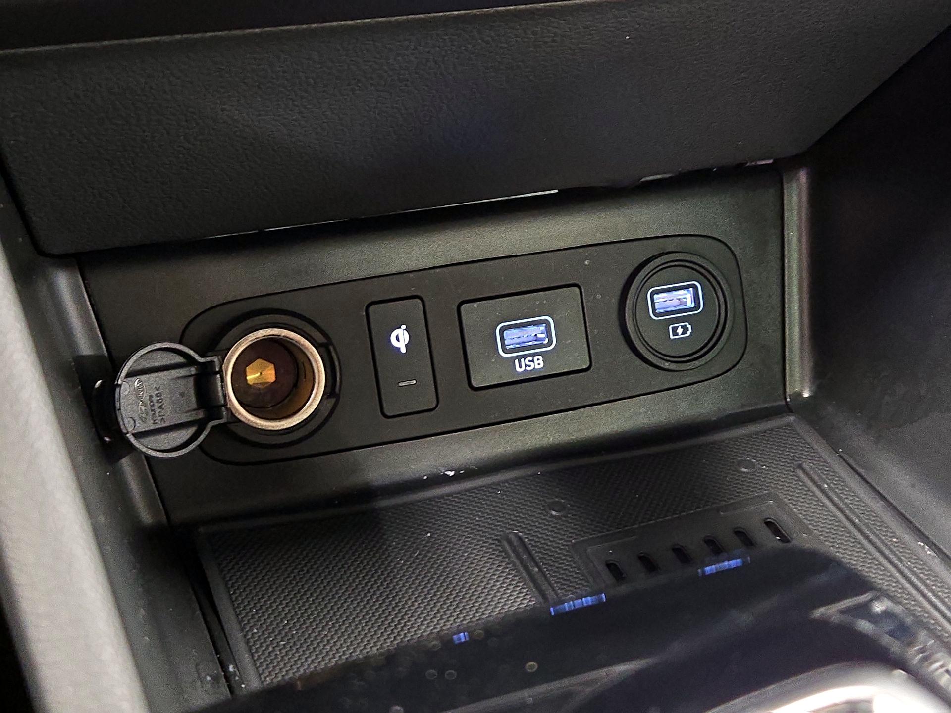 Thumbnail: 2023 Hyundai Sonata - 19