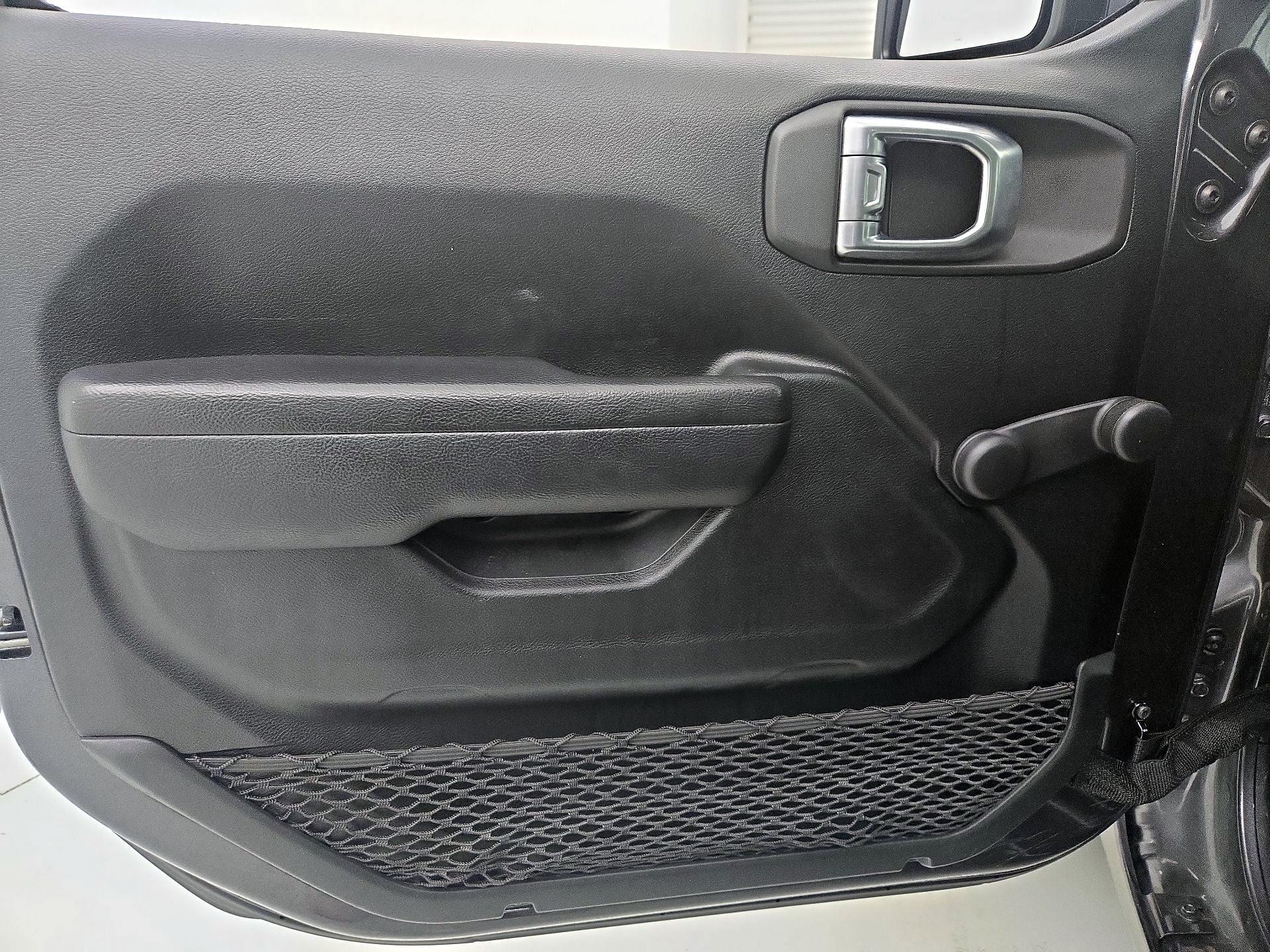 Thumbnail: 2022 Jeep Wrangler - 12