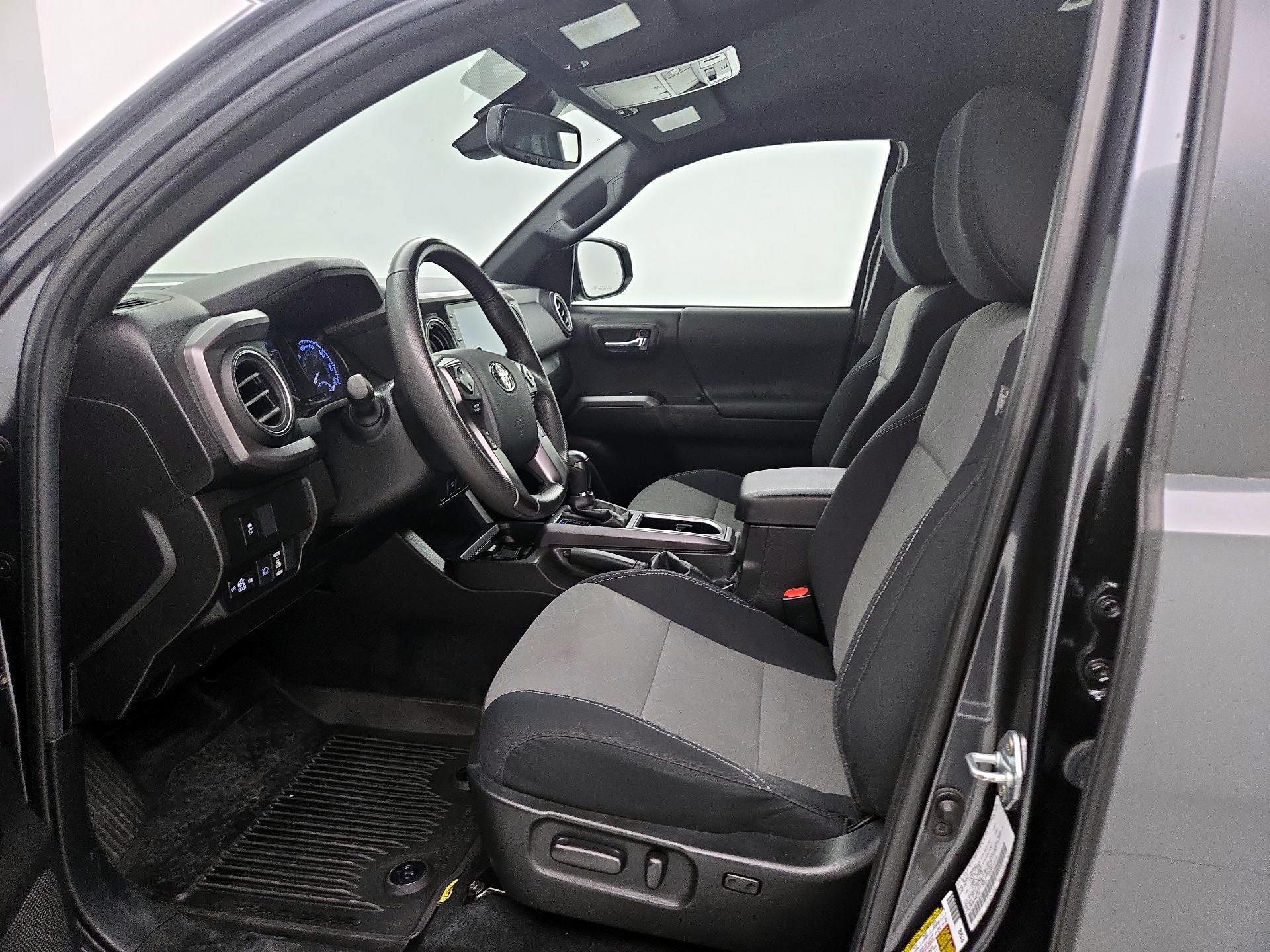 Thumbnail: 2023 Toyota Tacoma - 11