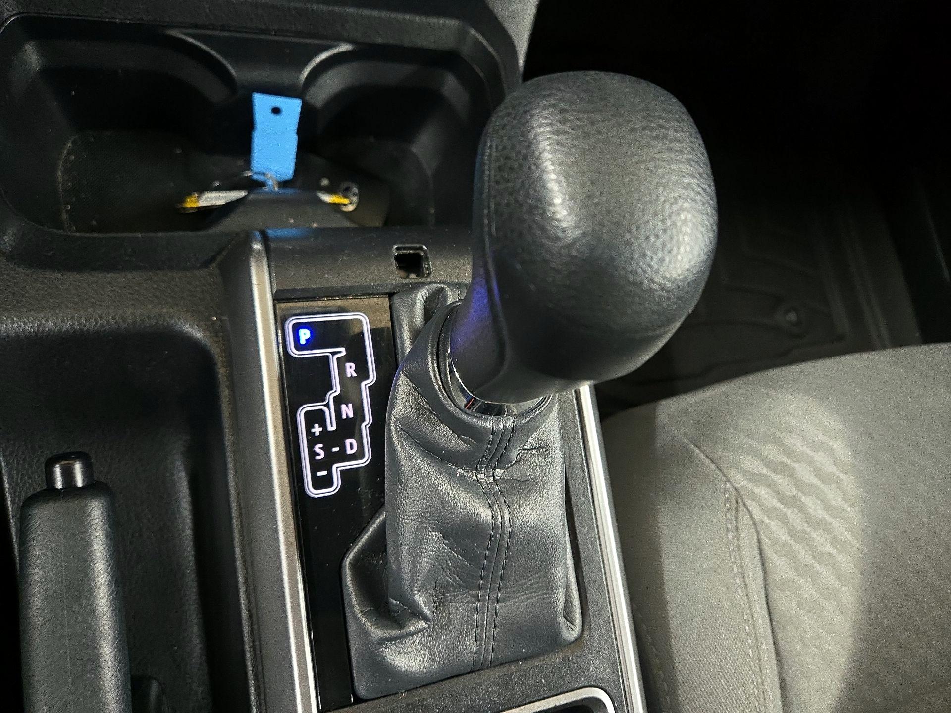 Thumbnail: 2023 Toyota Tacoma - 17