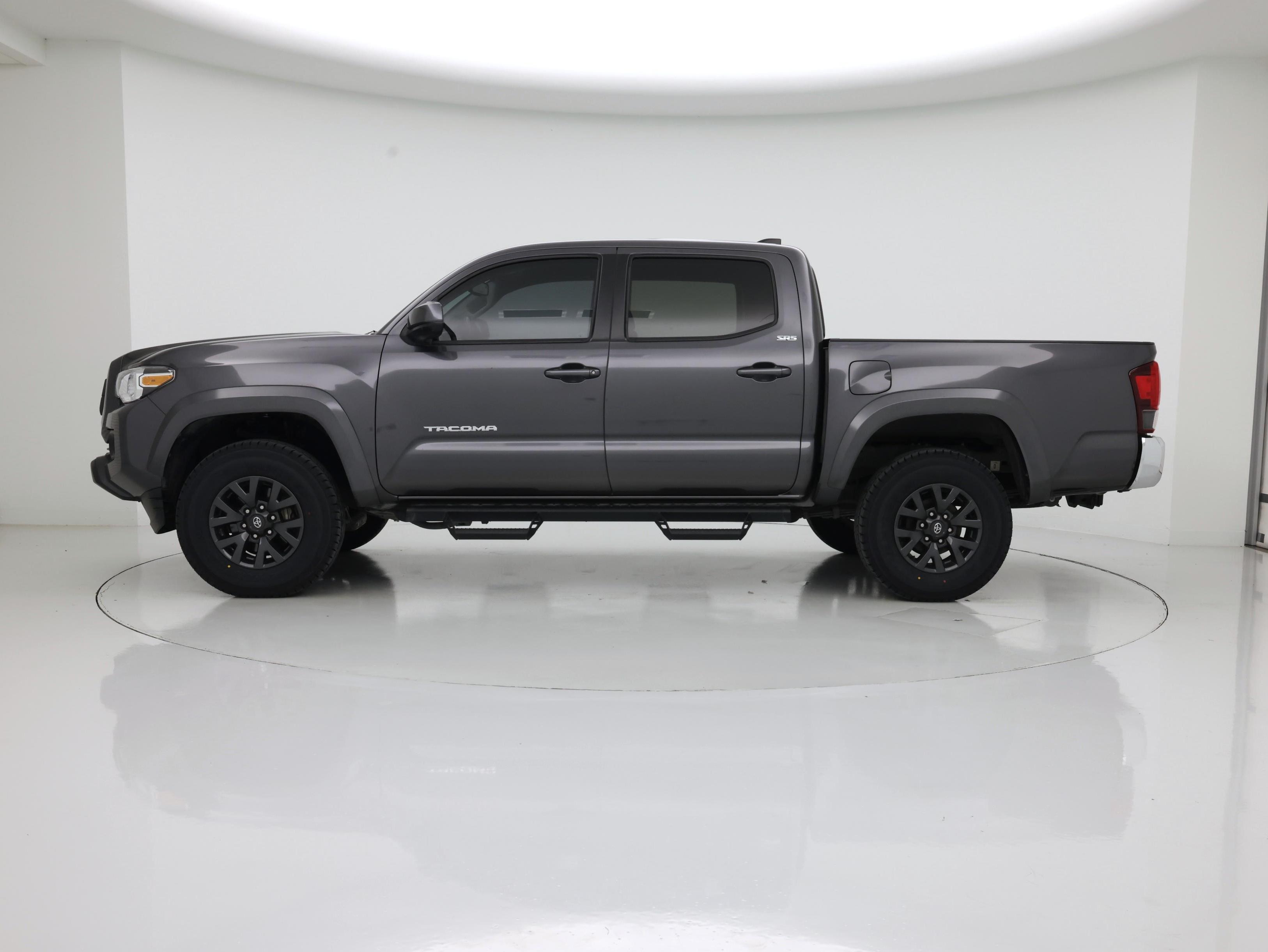 Thumbnail: 2023 Toyota Tacoma - 3