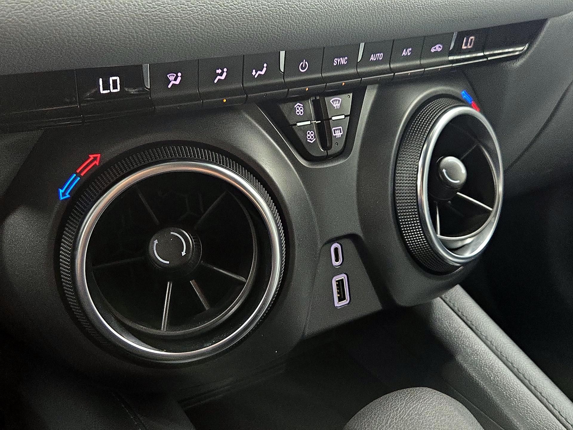 Thumbnail: 2022 Chevrolet Blazer - 16