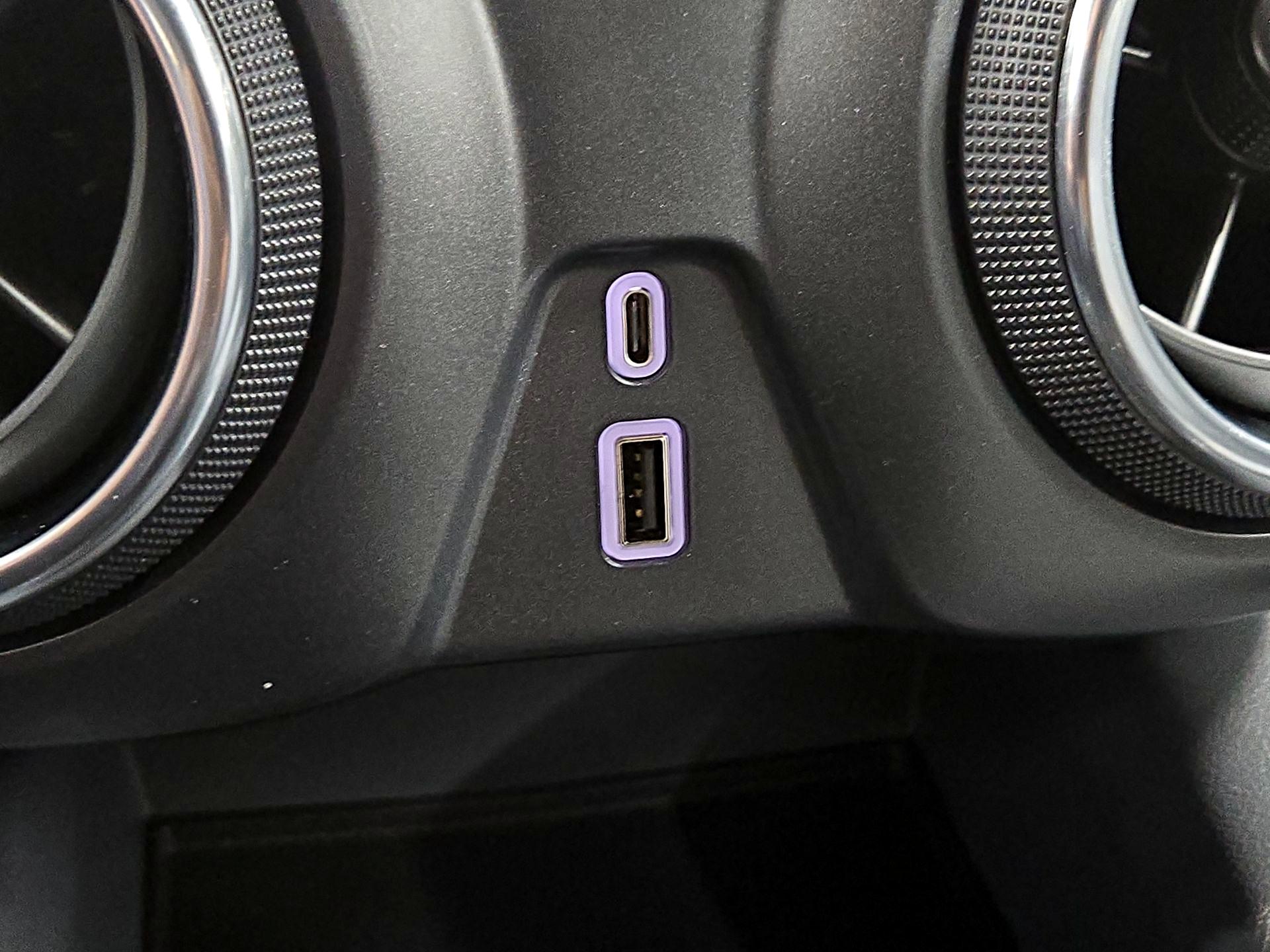 Thumbnail: 2022 Chevrolet Blazer - 18