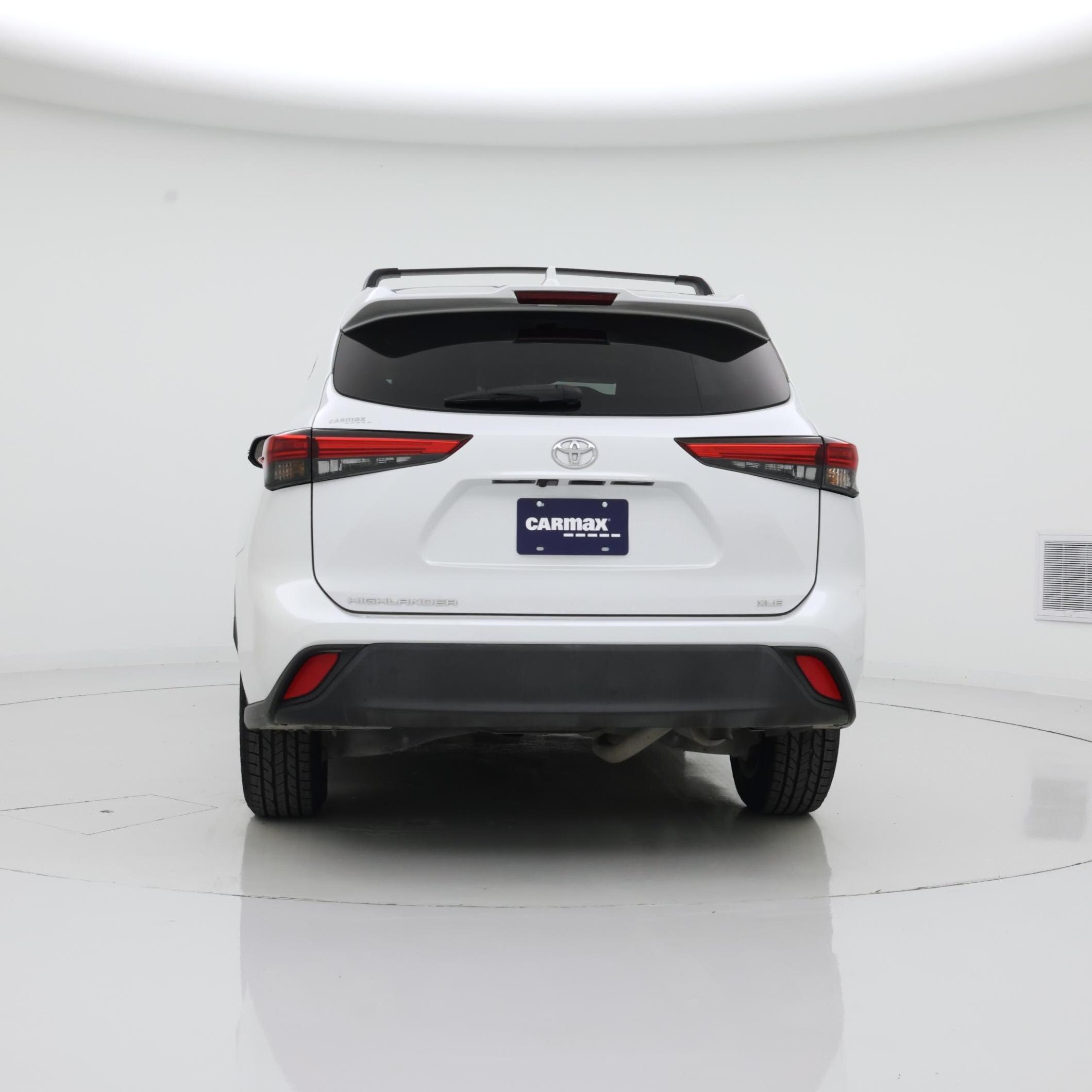 Thumbnail: 2022 Toyota Highlander - 6