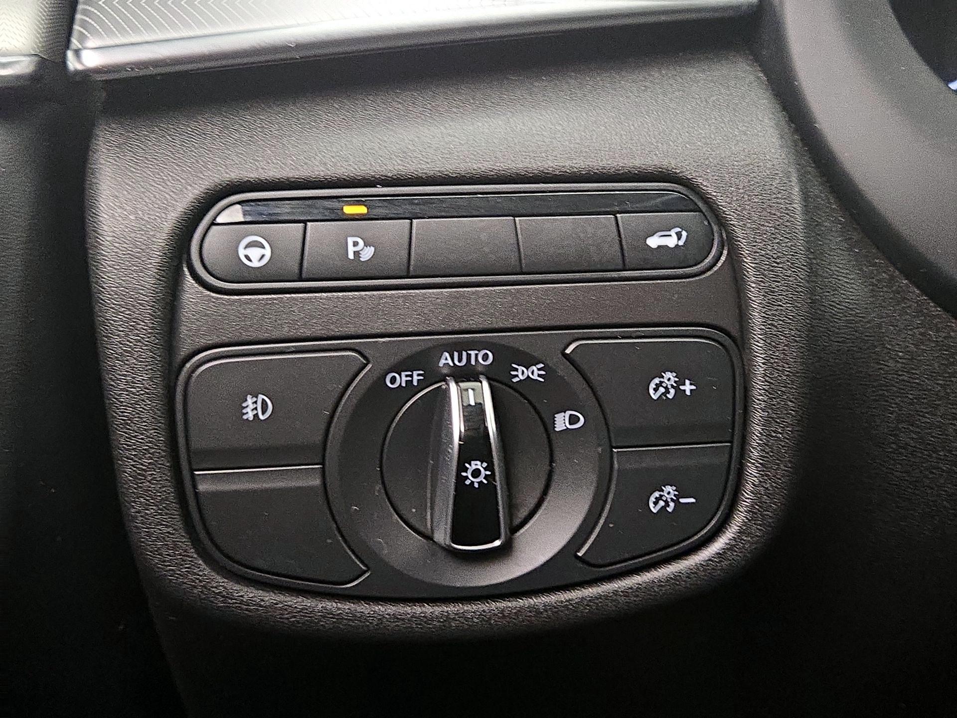 Thumbnail: 2021 INFINITI QX50 - 13