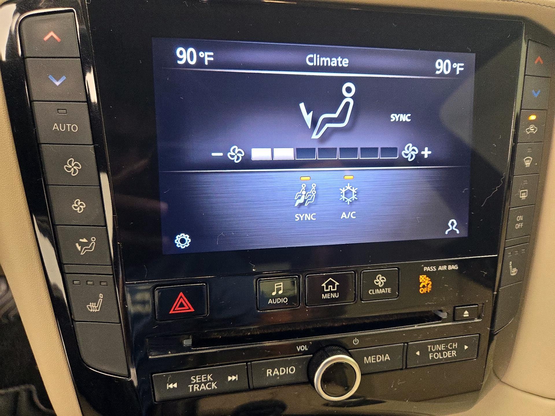 Thumbnail: 2022 INFINITI QX50 - 16