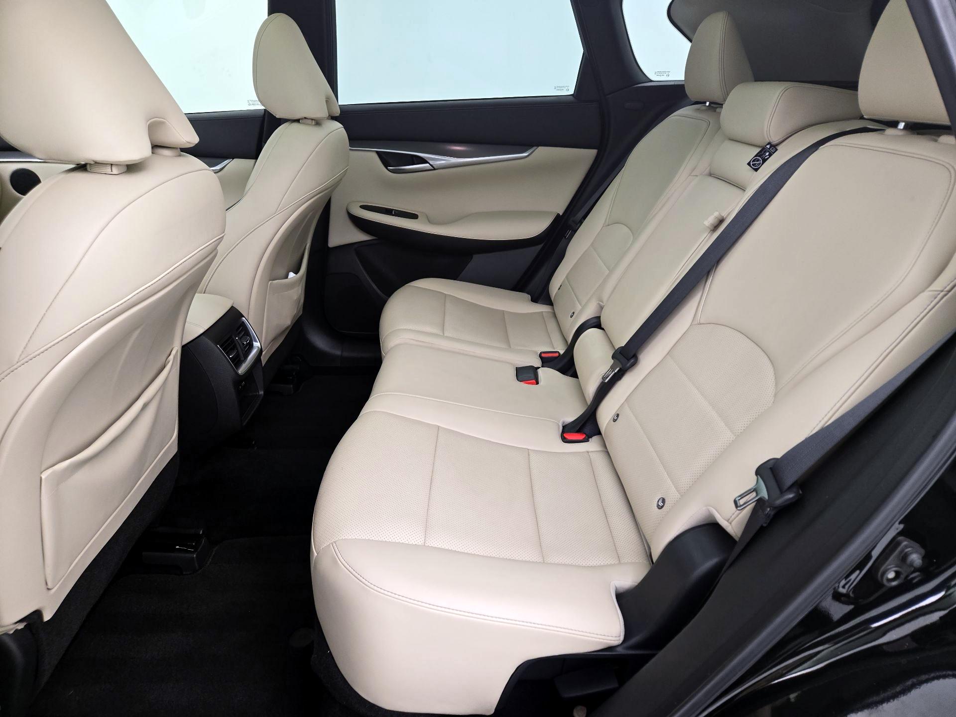 Thumbnail: 2022 INFINITI QX50 - 20