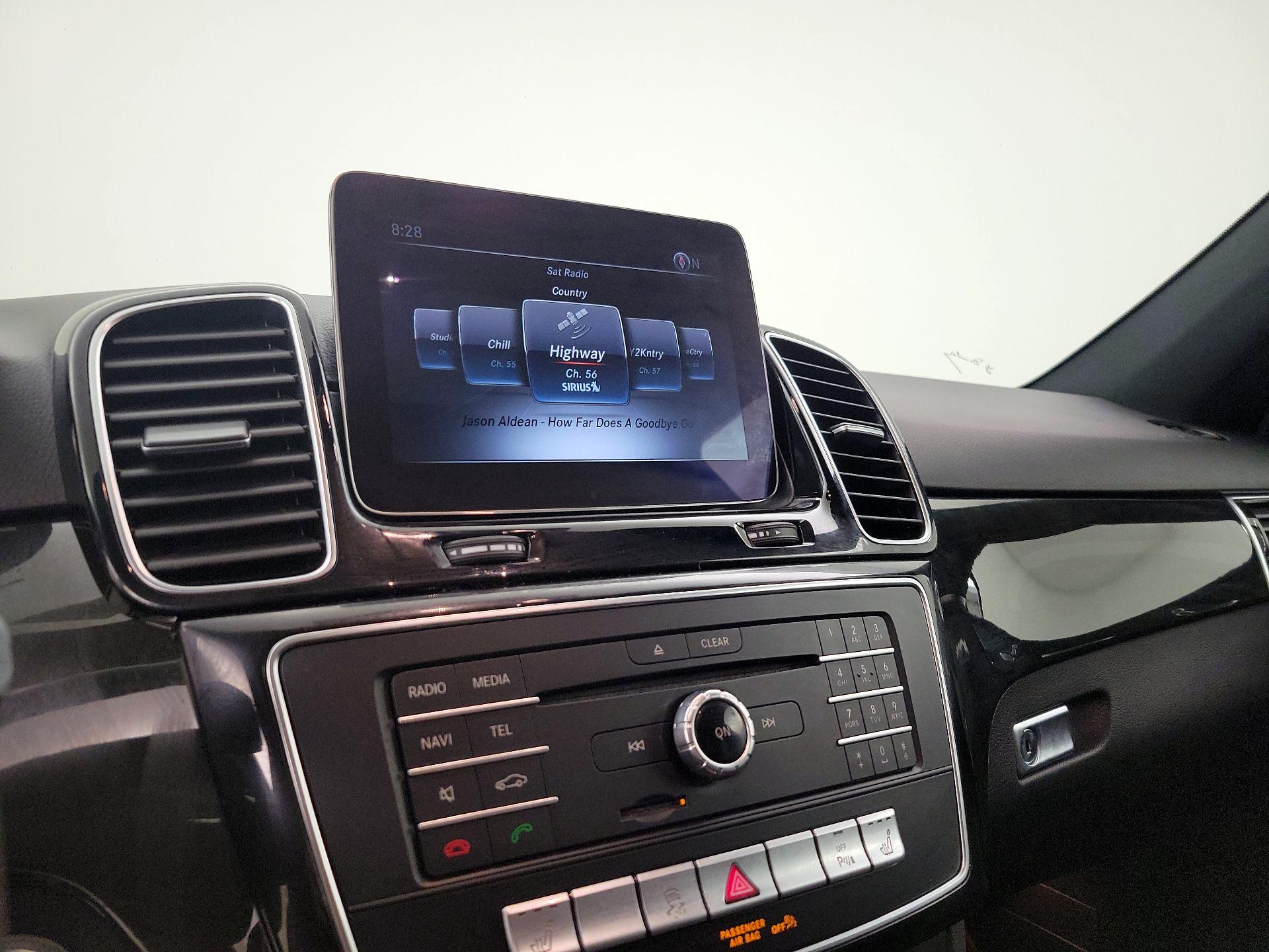 Thumbnail: 2018 Mercedes-Benz GLE - 15