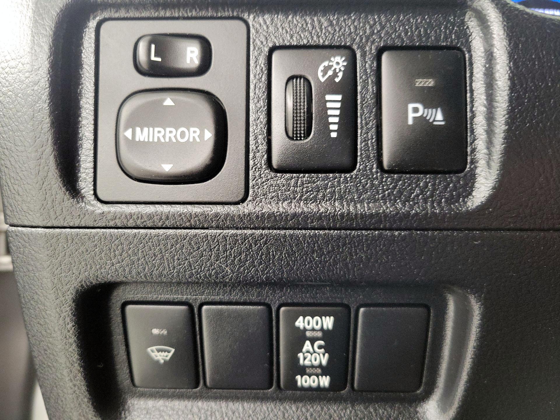 Thumbnail: 2019 Toyota 4Runner - 13