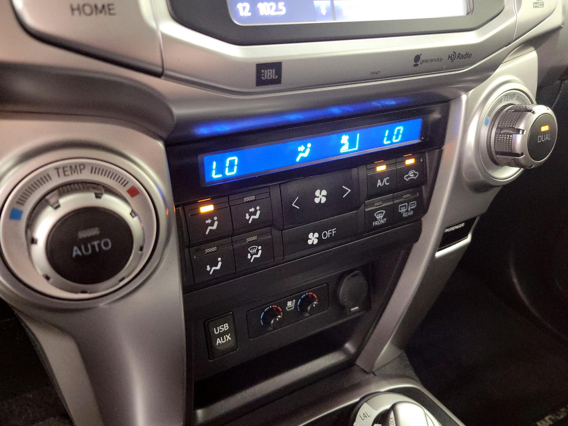 Thumbnail: 2019 Toyota 4Runner - 17