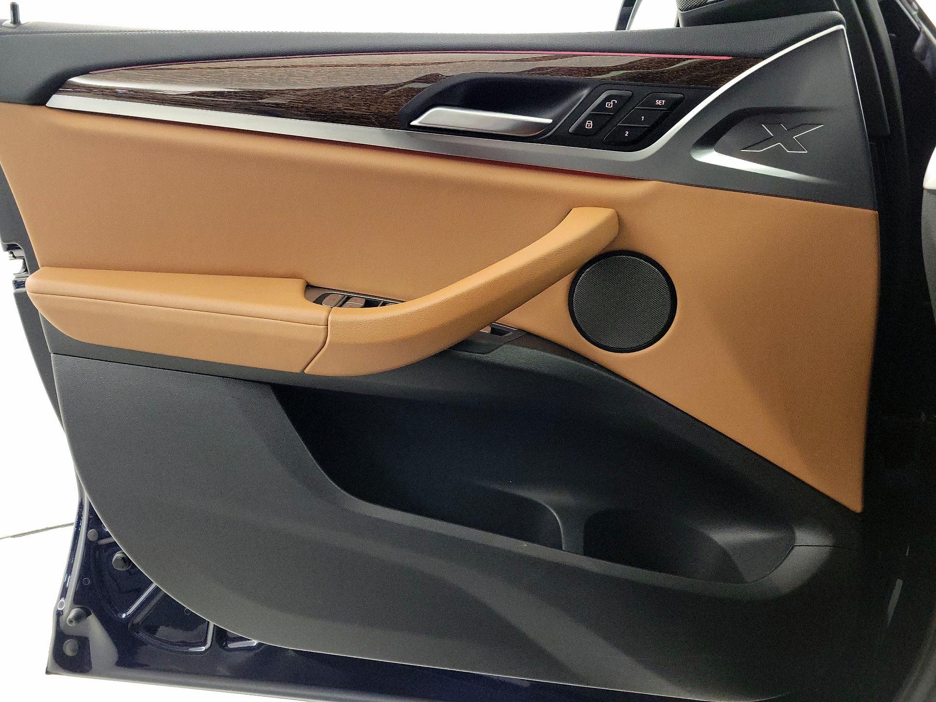 Thumbnail: 2022 BMW X3 - 12