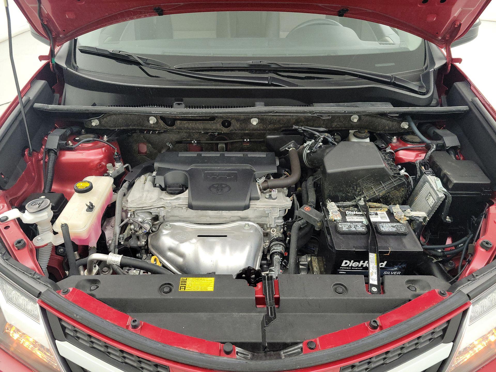 Thumbnail: 2014 Toyota RAV4 - 20