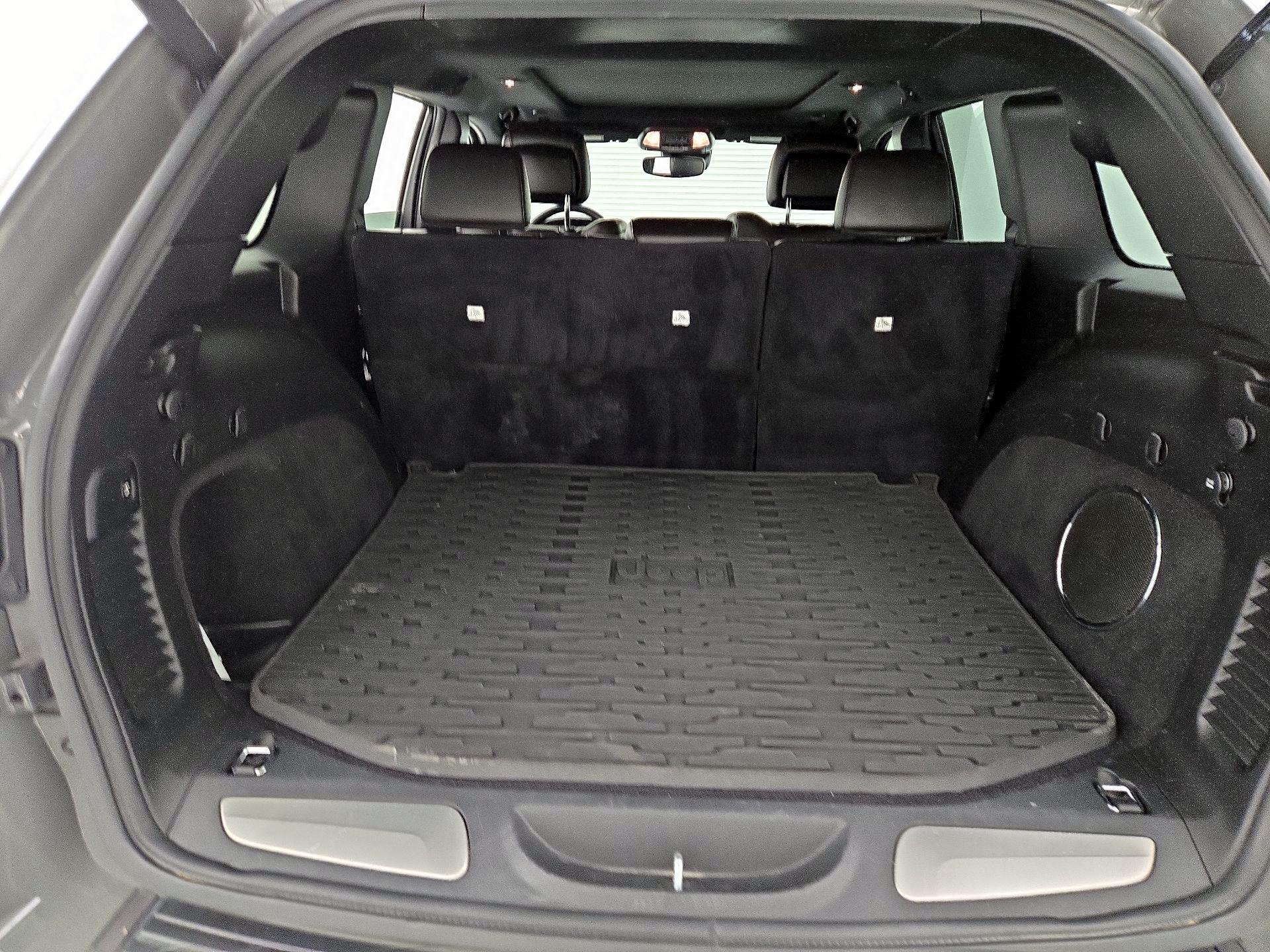 Thumbnail: 2021 Jeep Grand Cherokee - 20