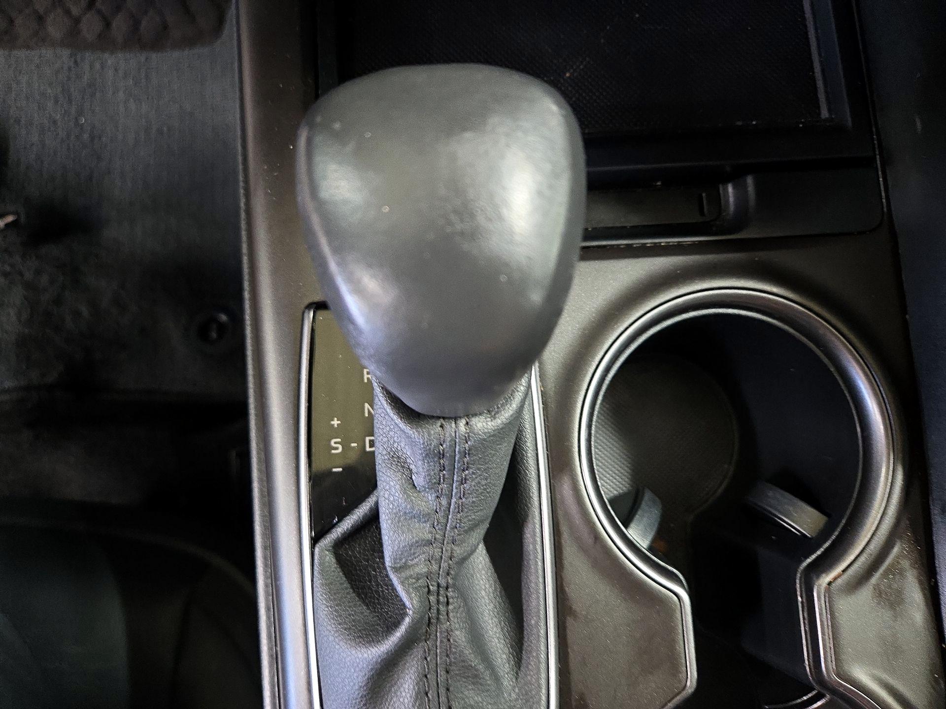 Thumbnail: 2024 Toyota Camry - 17