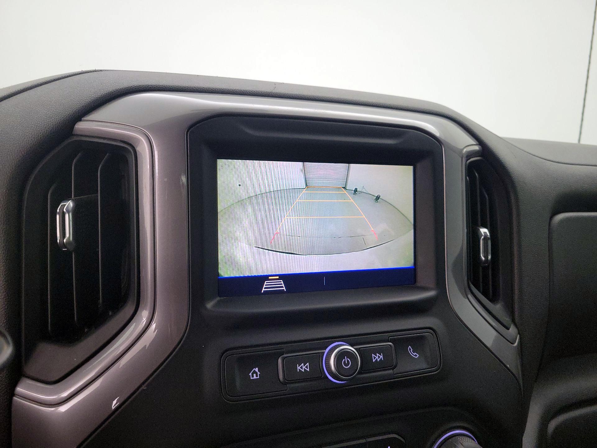 Thumbnail: 2021 Chevrolet Silverado 1500 - 14