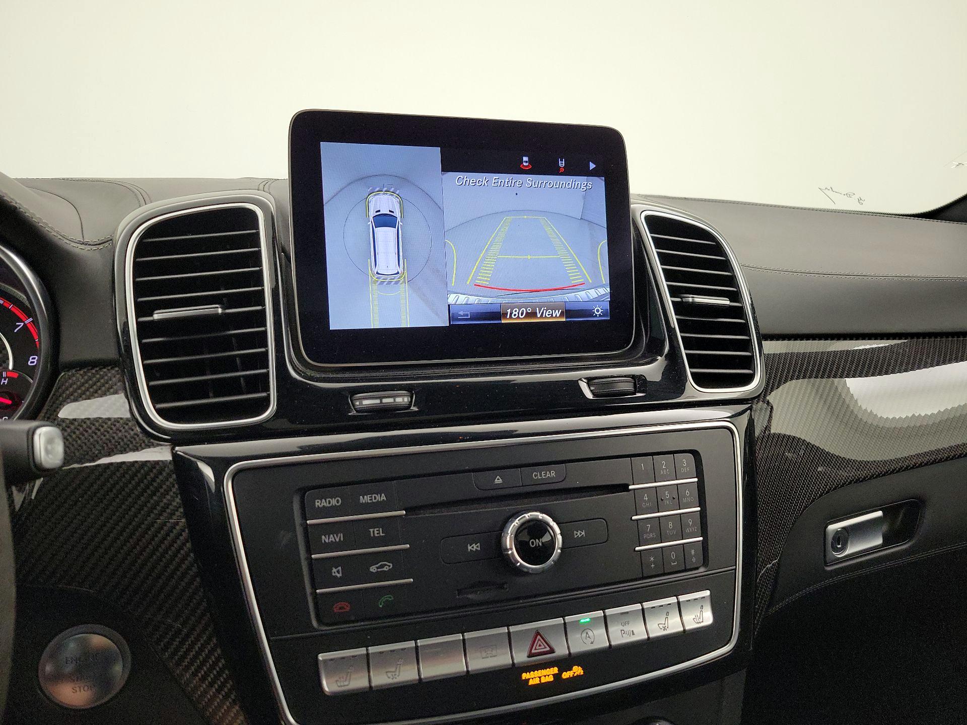 Thumbnail: 2018 Mercedes-Benz GL-Class - 14